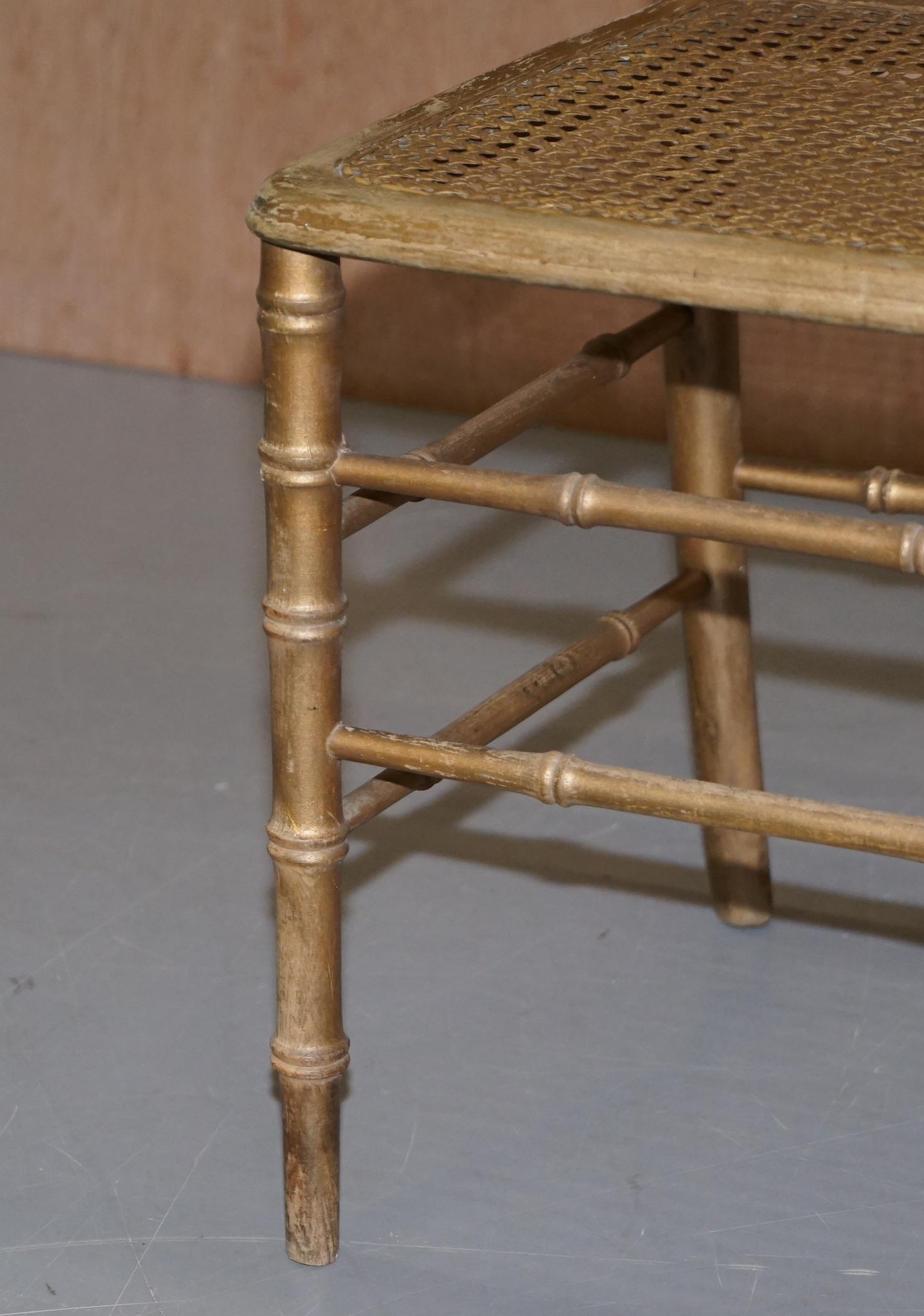 Edwardian Giltwood Famboo Regency Style Berger Stuhl mit neu vergoldetem Rahmen im Angebot 12