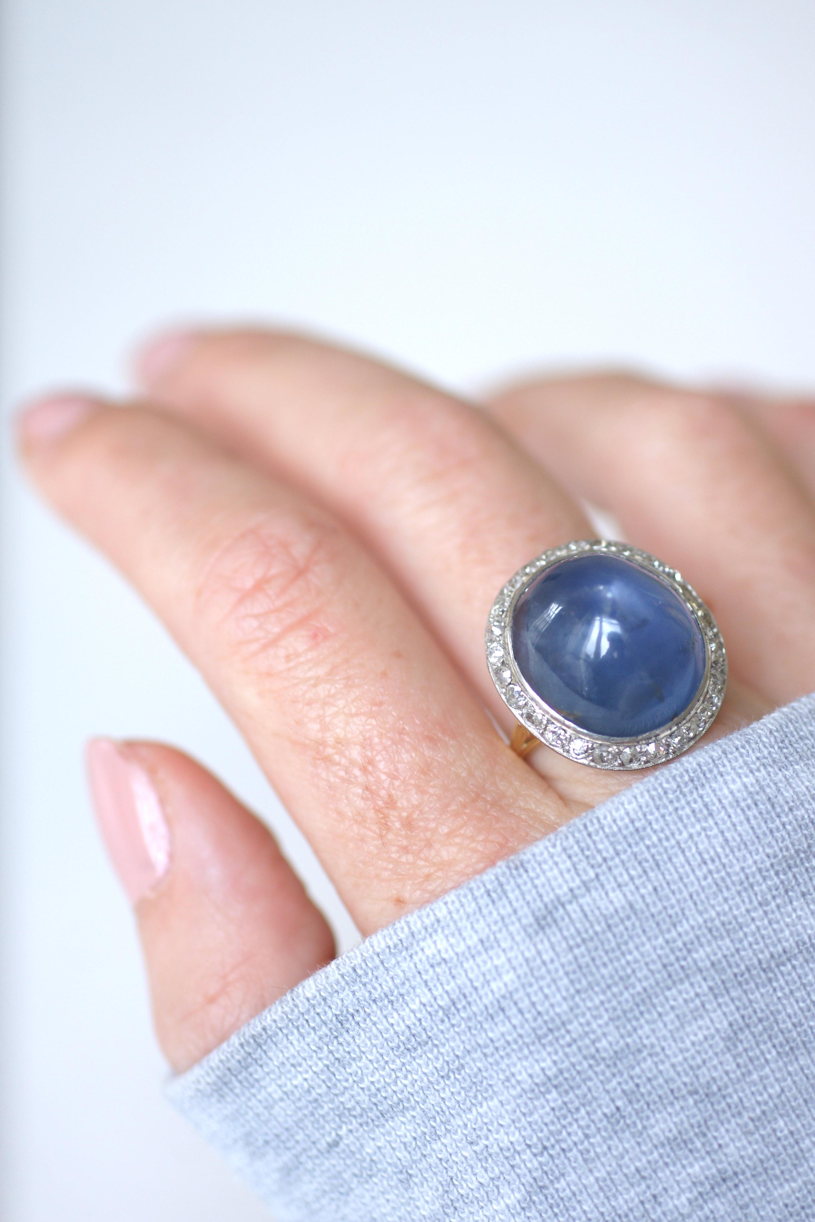 Edwardian Gold and Platinum Cluster Ring with 35cts Ceylan Star Sapphire Caboch 3