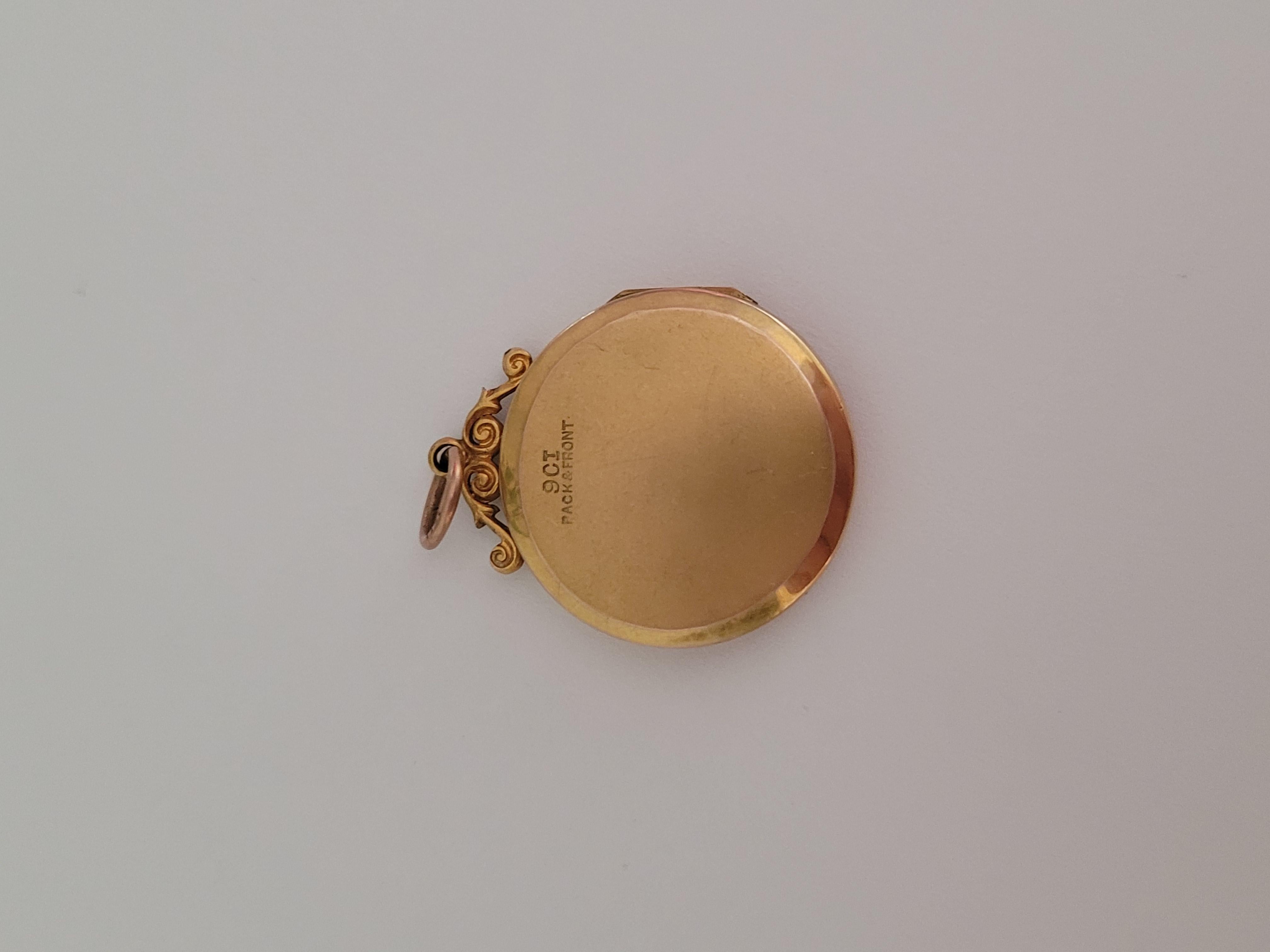 Edwardian Gold Back and Front Photo Diamond Locket Pendant In Good Condition For Sale In Boston, Lincolnshire