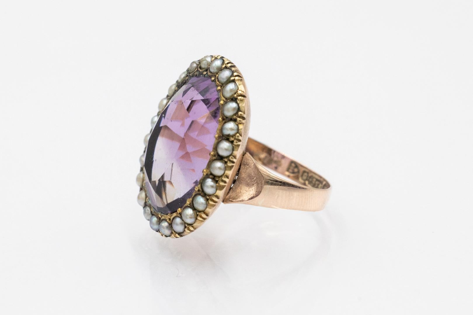 Edwardian gold ring with amethyst and natural pearls, 1911-1912. For Sale 1