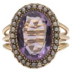 Edwardian gold ring with amethyst and natural pearls, early 20th century Edwardian gold ring with amethyst and natural pearls, early 20th century