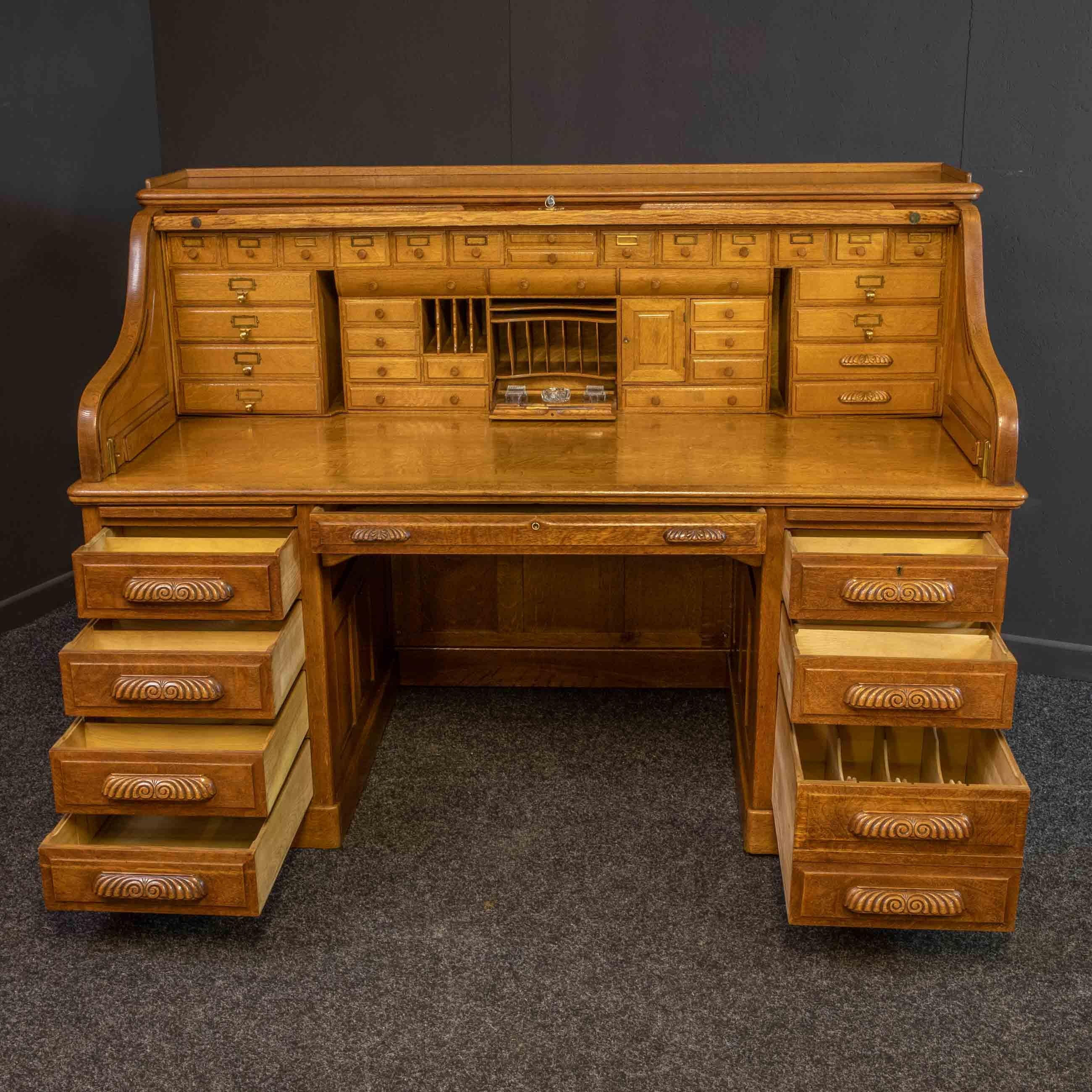 Edwardian Golden Oak Roll Top Desk For Sale 9