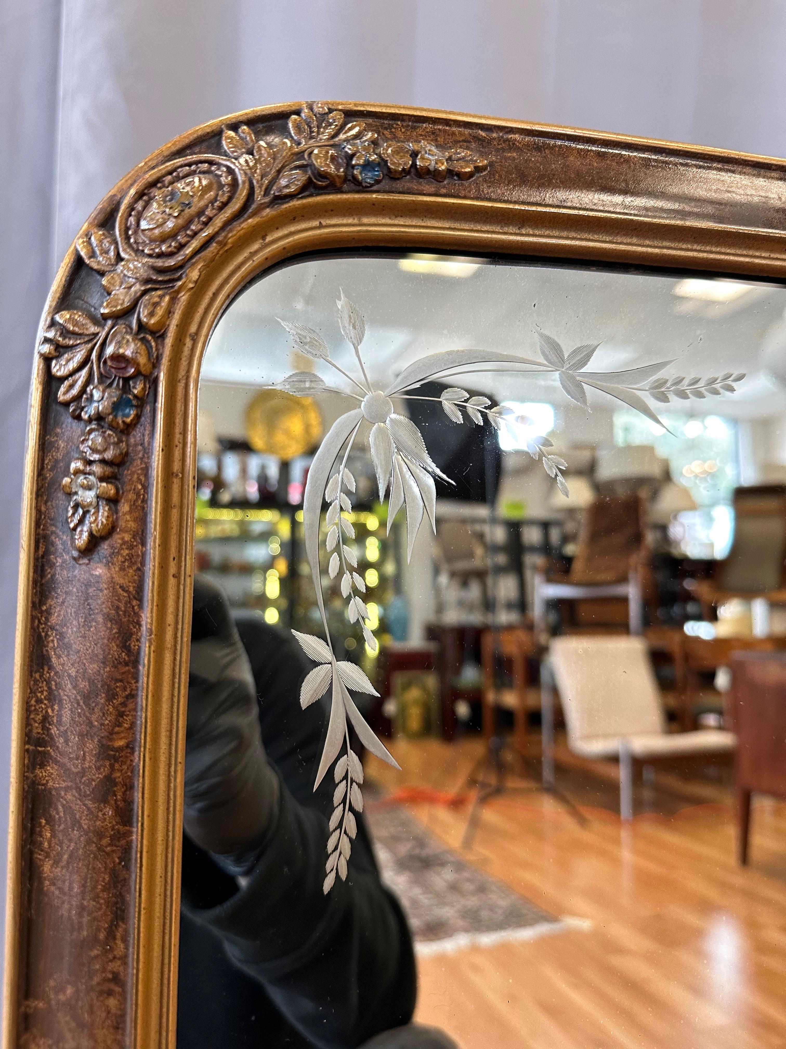 Edwardian Hand-Crafted and Painted Three-Panel Etched Glass Mantel Mirror, 1910 In Good Condition For Sale In San Francisco, CA