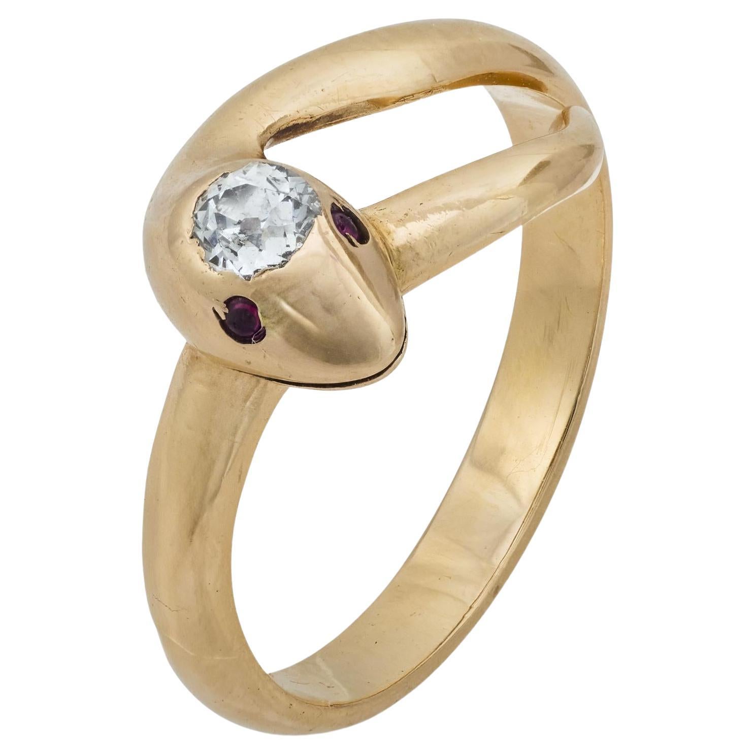 Anello a serpente edoardiano ungherese con diamante e rubino in oro giallo 14k
