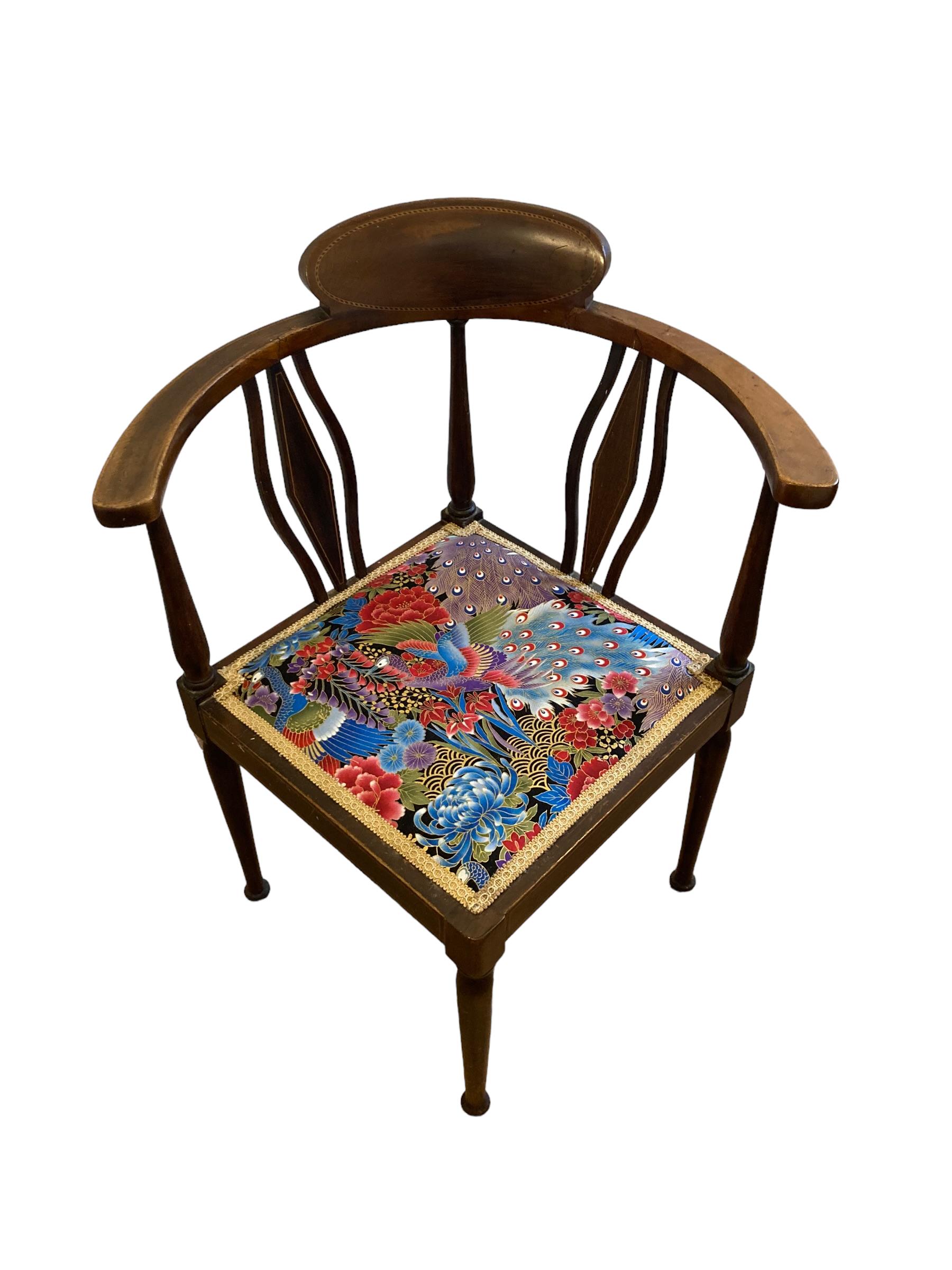 Chaise d'angle édouardienne en marqueterie 1900 en vente 1