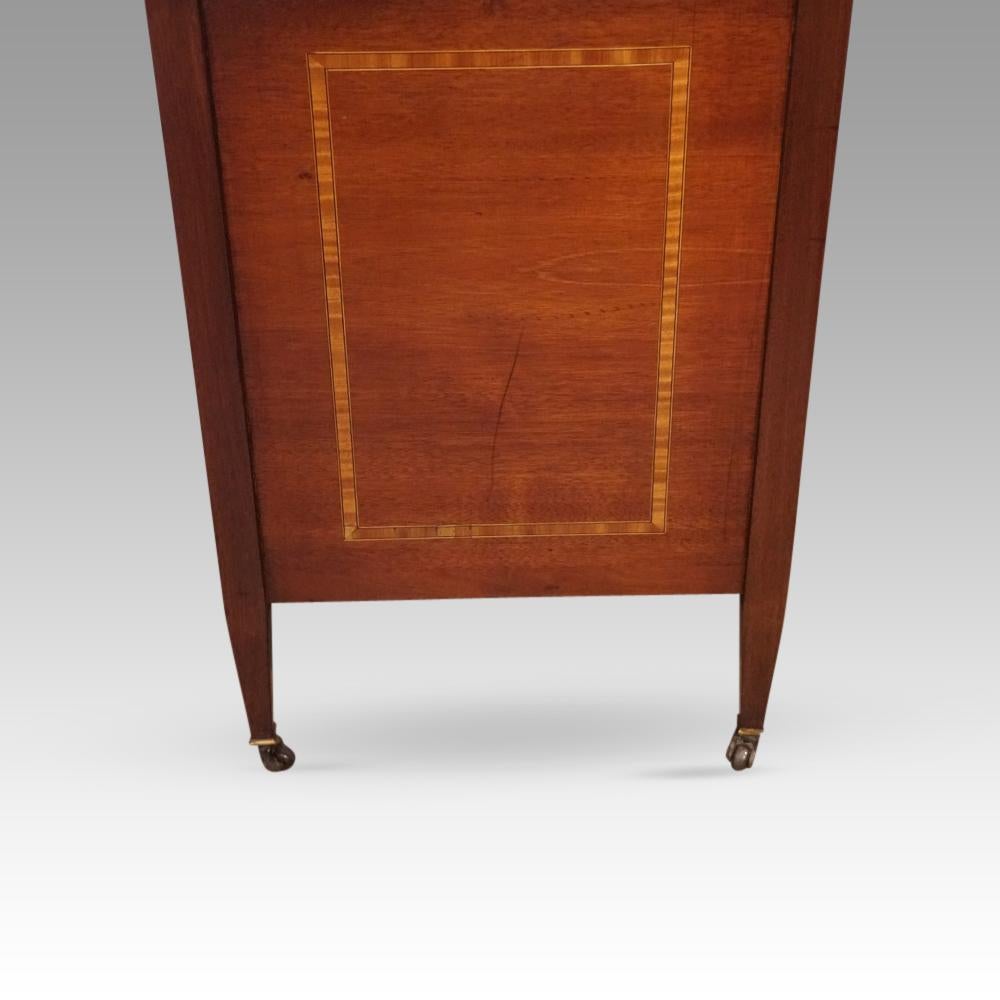 Early 20th Century Edwardian inlaid mahogany desk For Sale