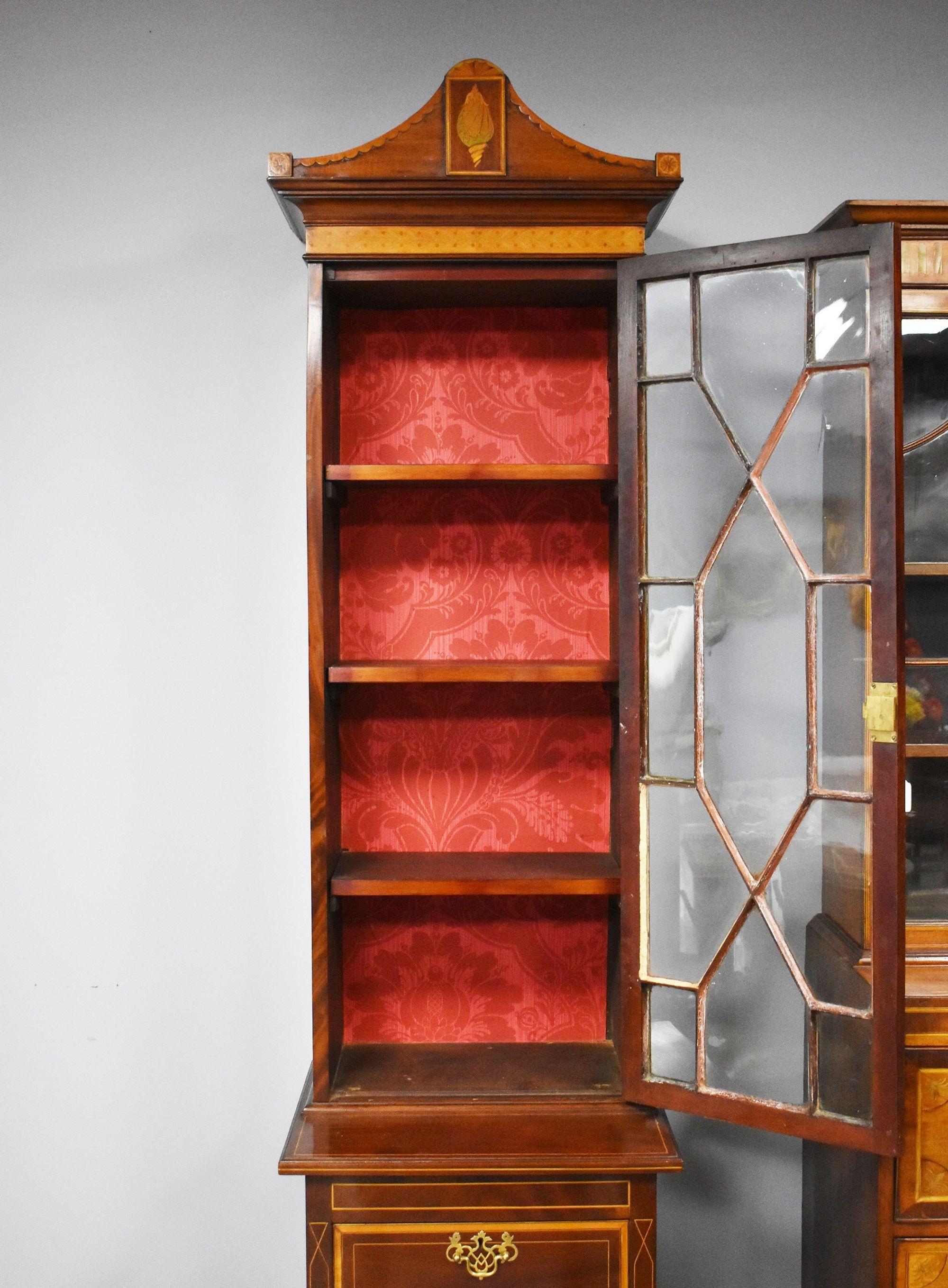Edwardian Inlaid Mahogany Display Cabinet For Sale 6