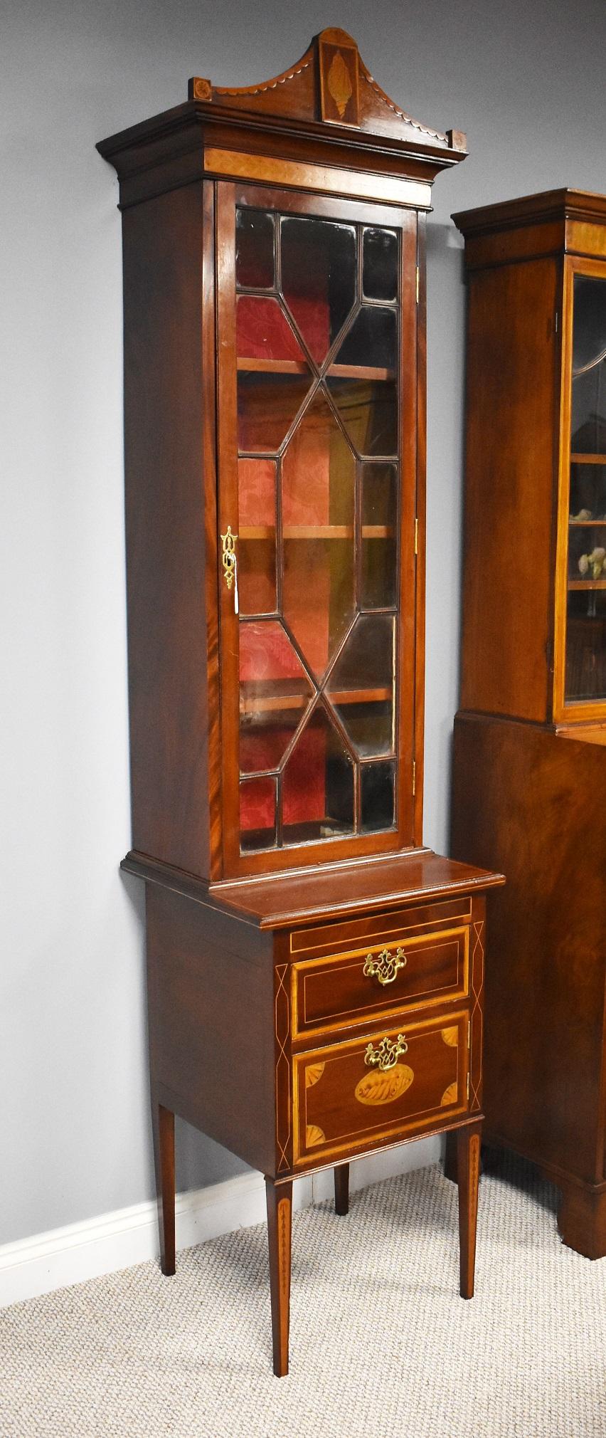 Edwardian Inlaid Mahogany Display Cabinet For Sale 4