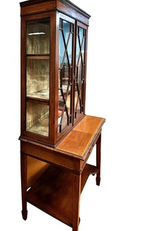 Edwardian Intarsien Mahagoni & Glas Display Cabinet