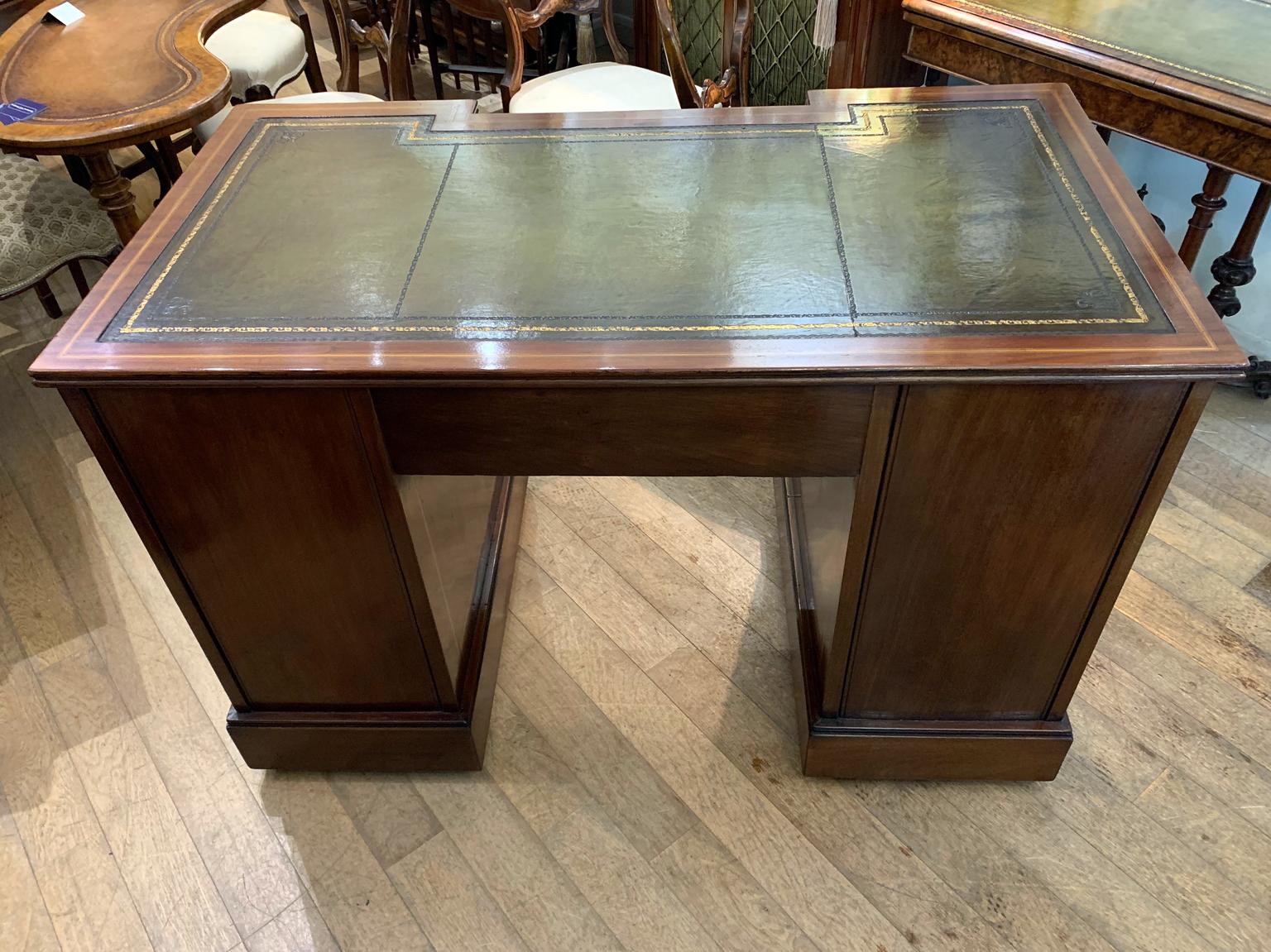 Edwardian Inlaid Mahogany Knee Hole Pedestal Desk 5