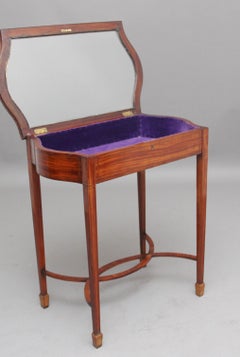 Edwardian Inlaid Satinwood Bijouterie Table
