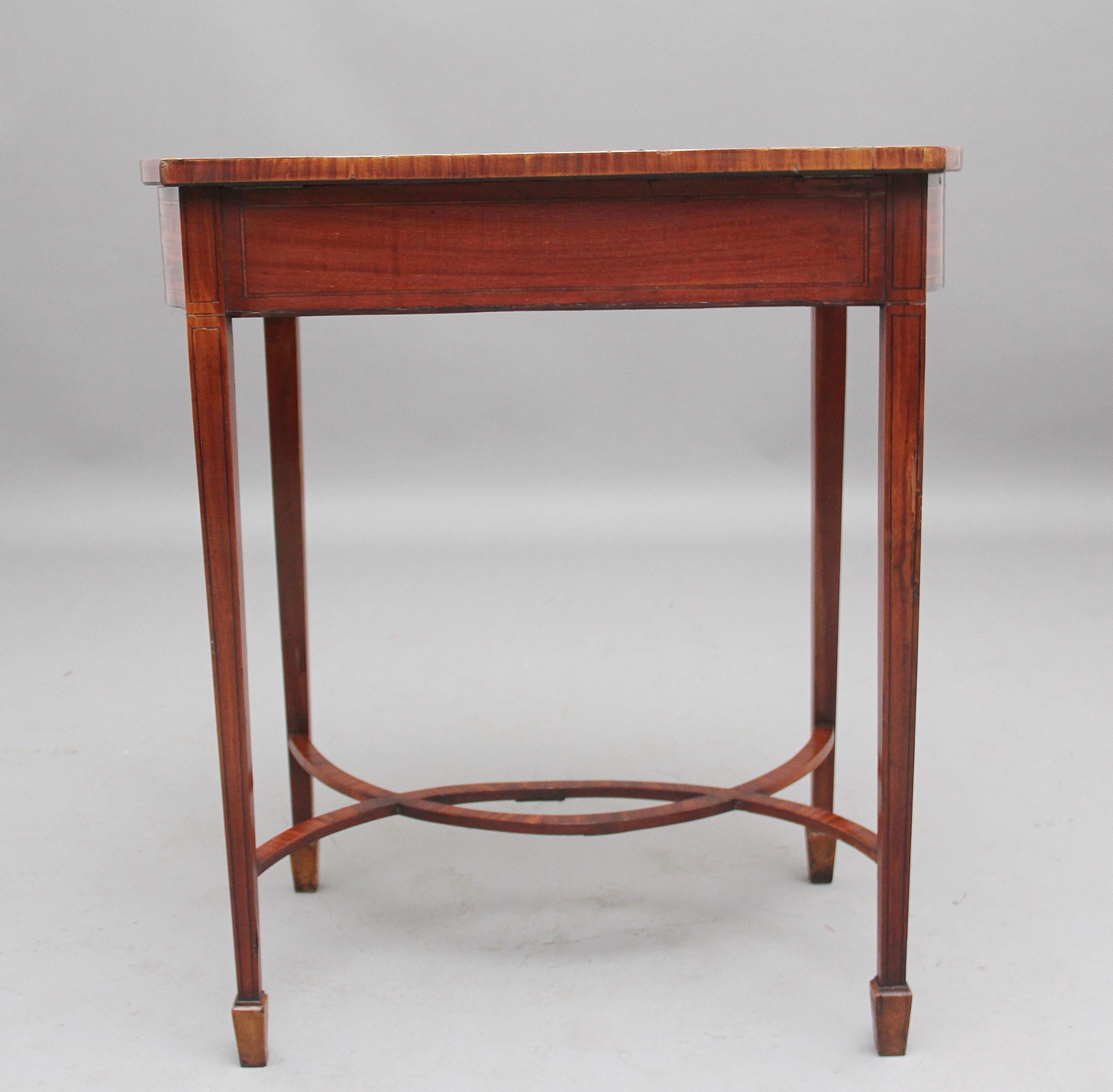Edwardian Inlaid Satinwood Bijouterie Table For Sale 3