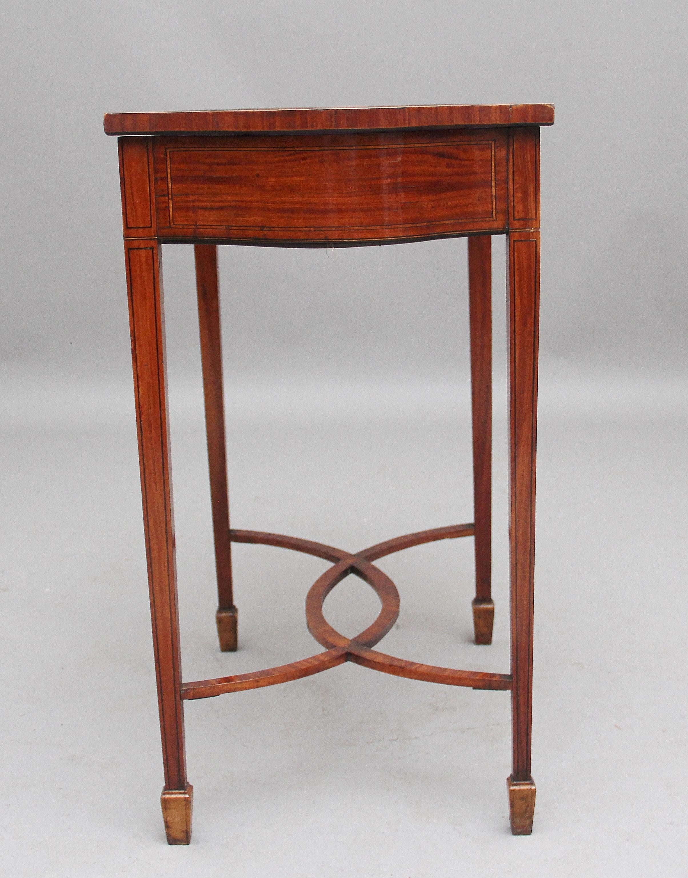 Edwardian Inlaid Satinwood Bijouterie Table For Sale 4