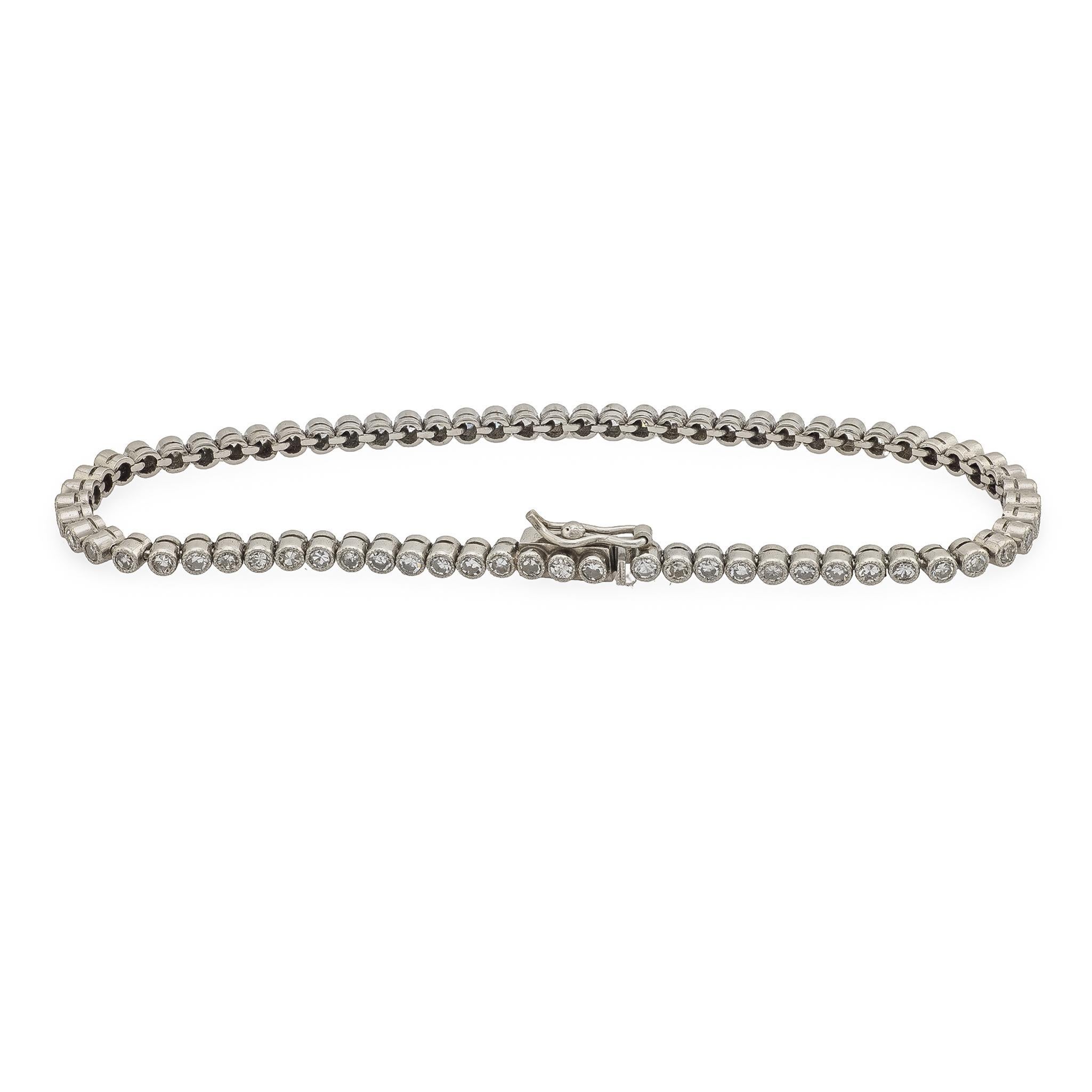 Pulsera de tenis de platino con diamantes de 2,48 quilates de inspiración eduardiana en Excelente estado para la venta en Beverly Hills, CA