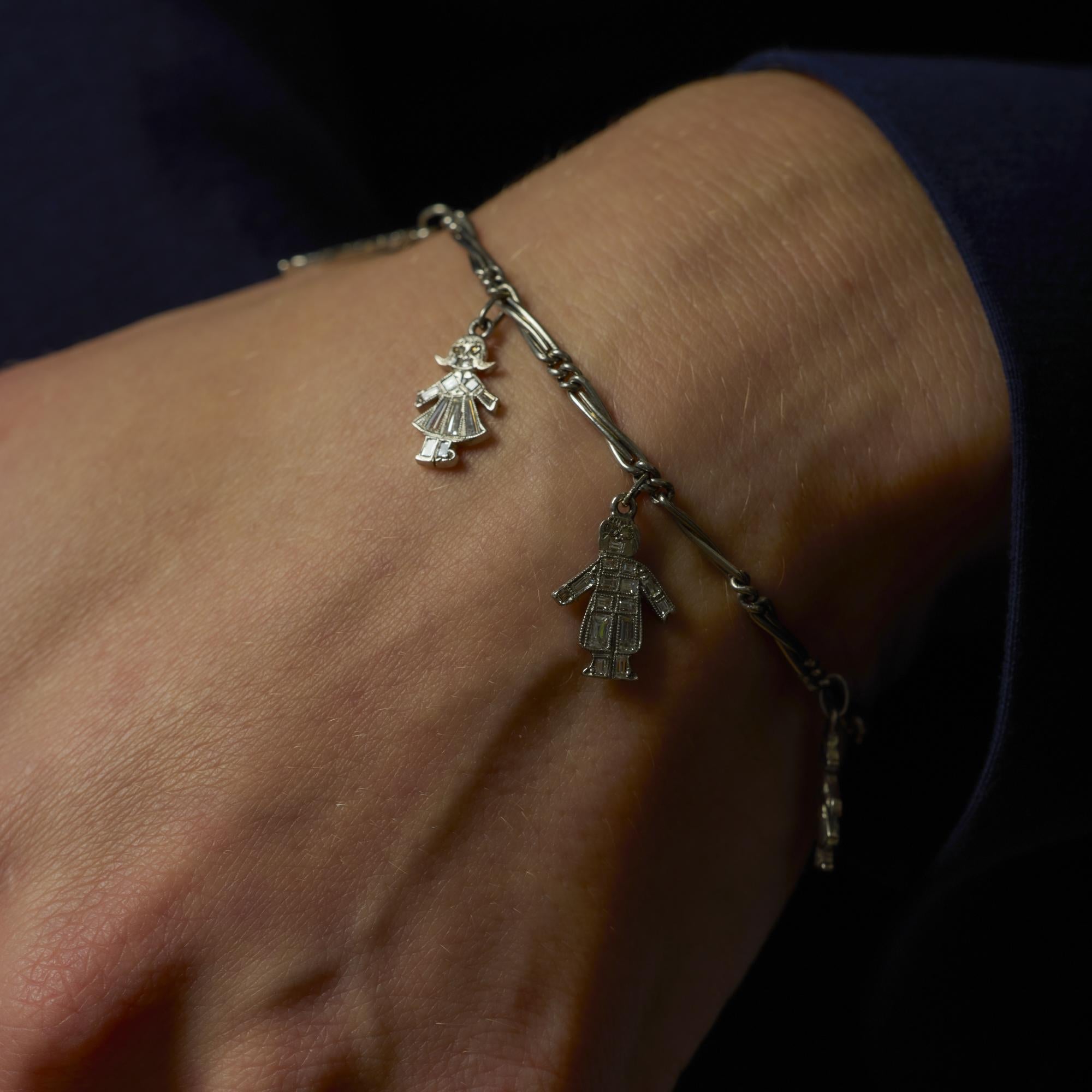 Edwardianisch inspiriertes Platin-Armband mit 3,30 Karat Diamanten im Zustand „Gut“ im Angebot in Beverly Hills, CA