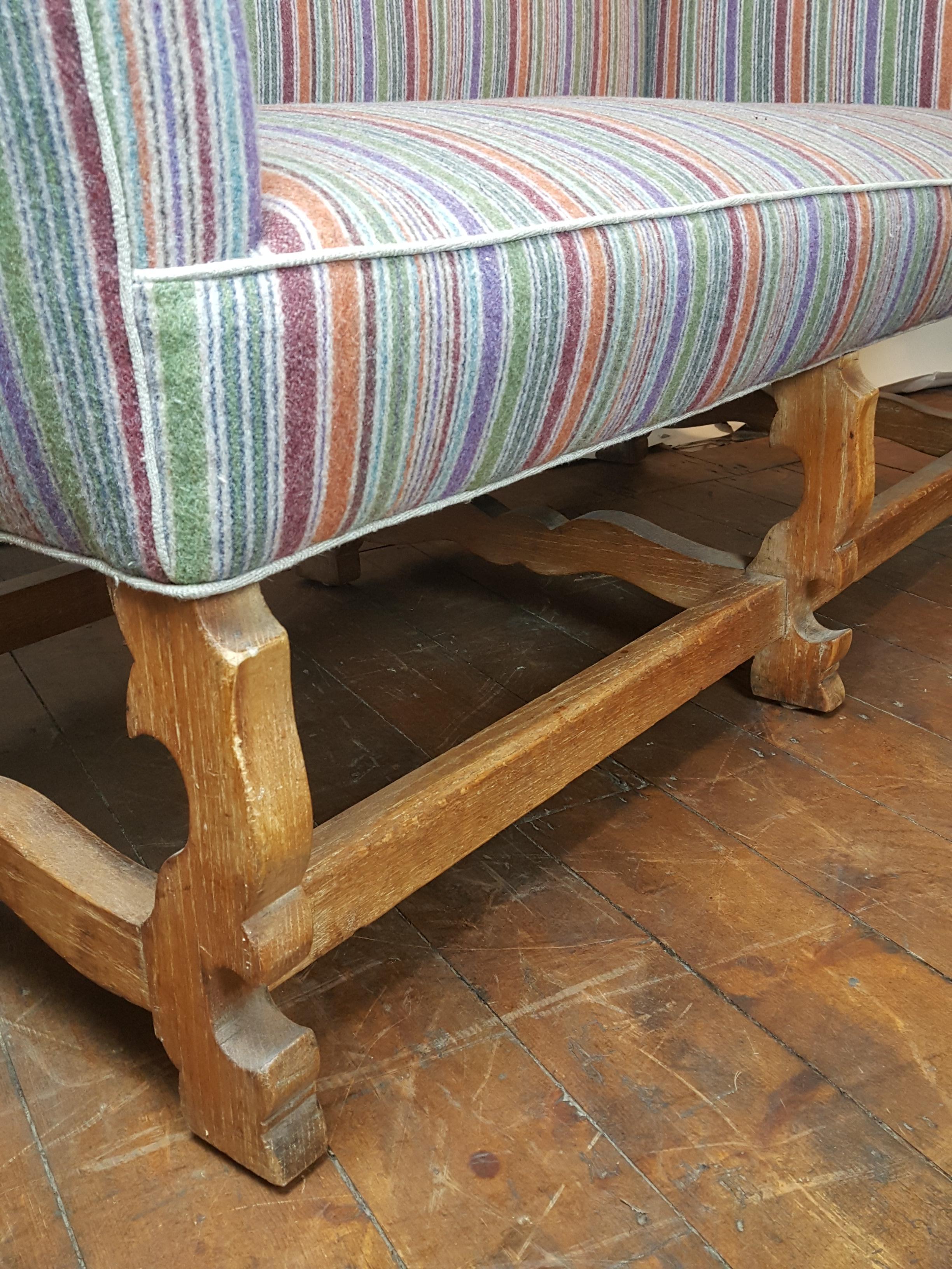 Colonial espagnol Canapé Knole édouardien Robert Lorimer style espagnol en vente
