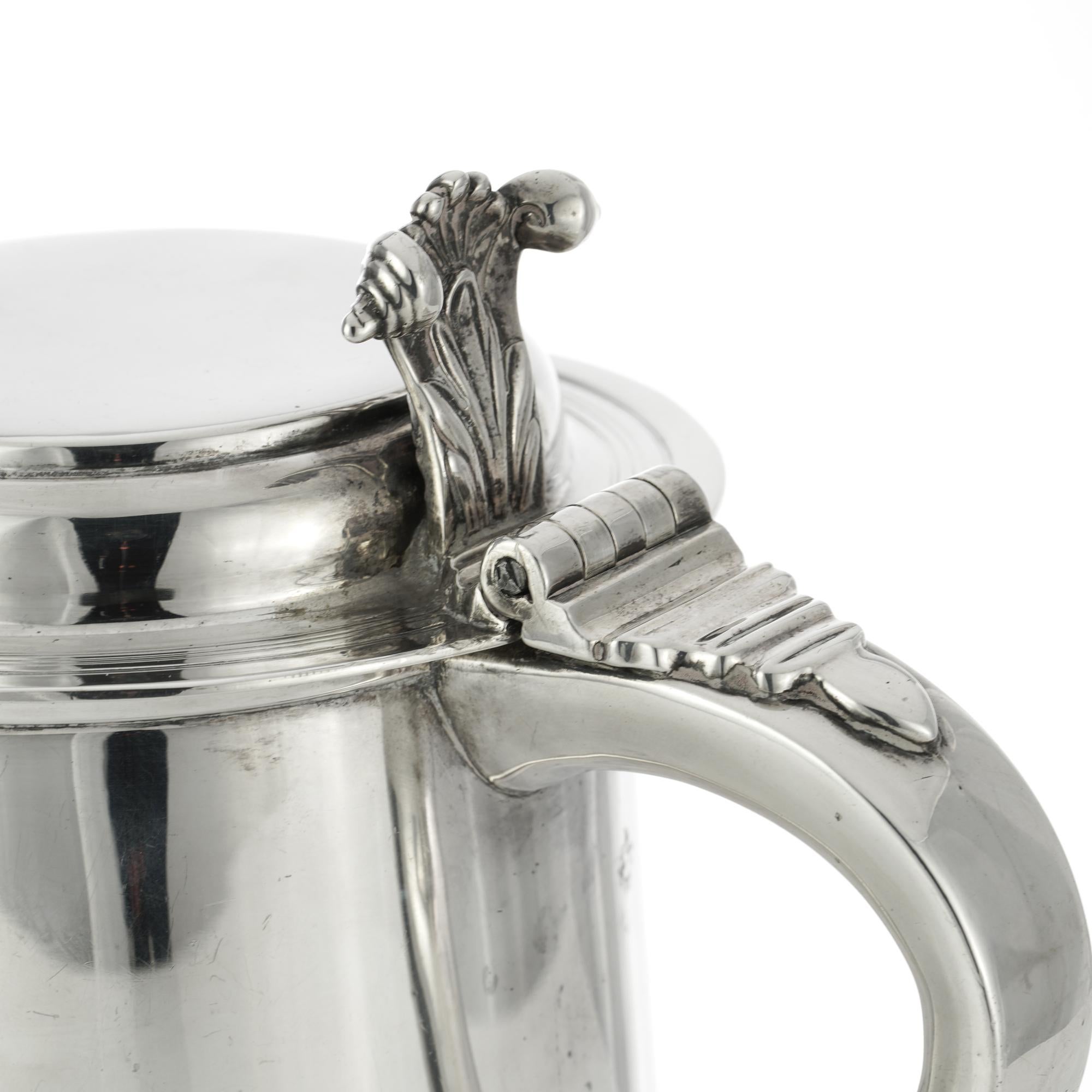 Edwardian Large and Heavy Sterling Silver Tankard For Sale 2