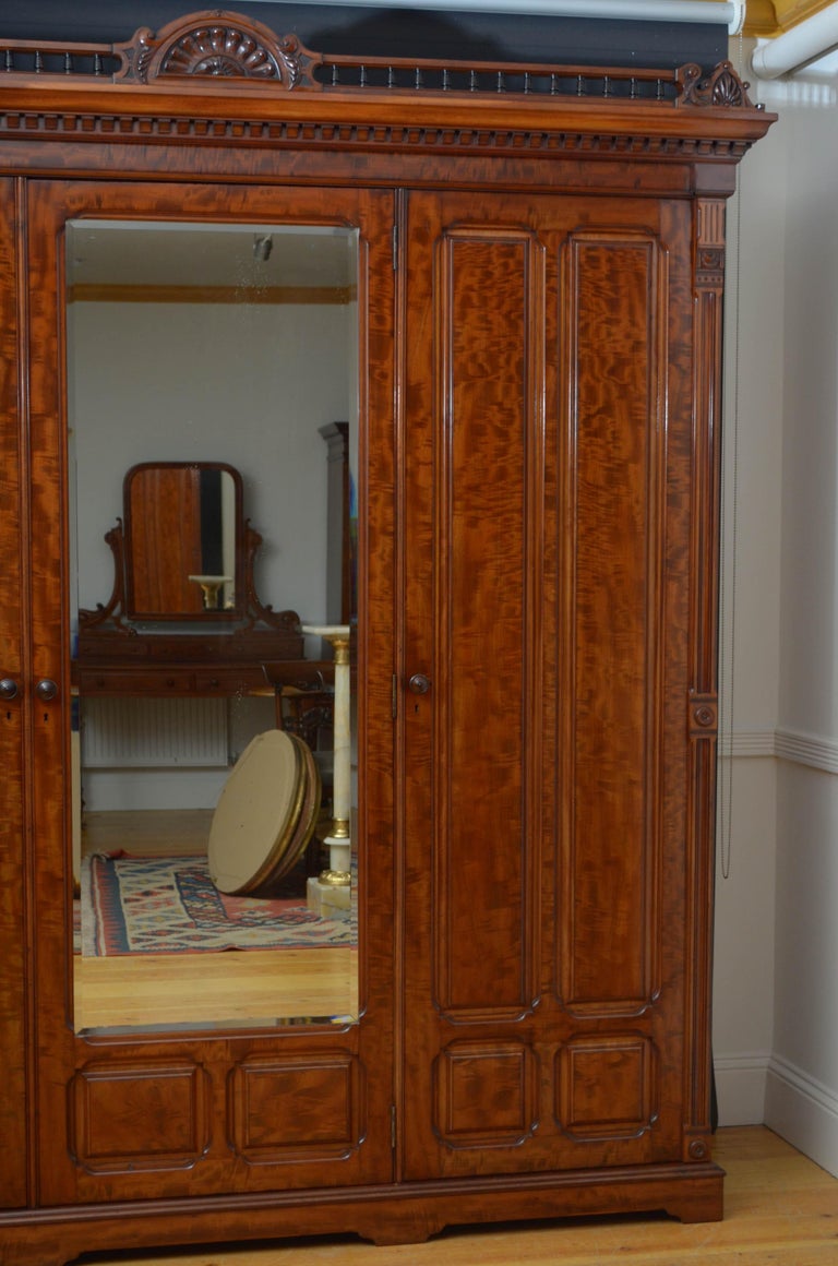 Edwardian Mahogany 3 Door Wardrobe For Sale At 1stdibs