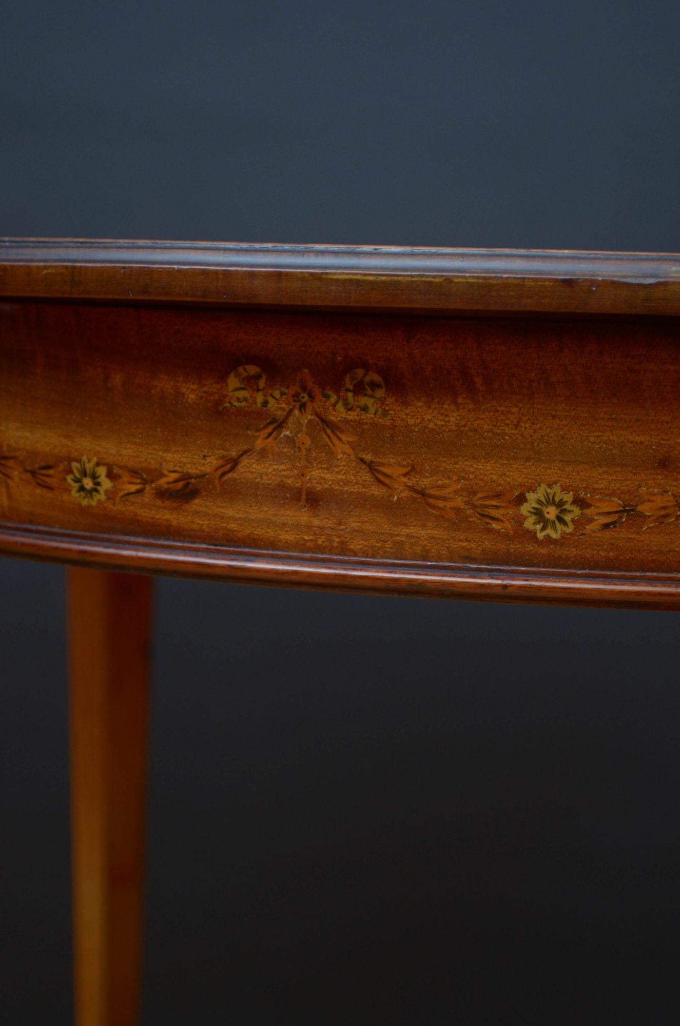 Edwardian Mahogany and Inlaid Centre Table For Sale 9