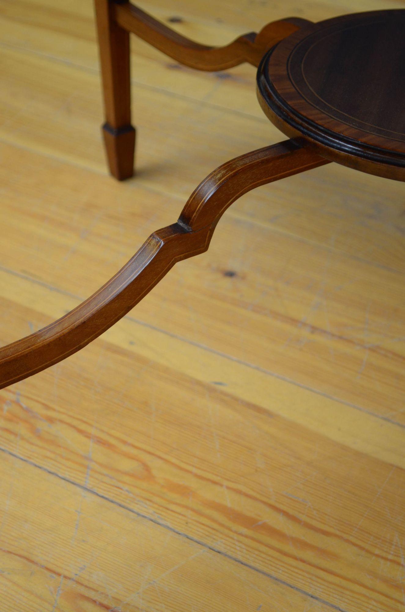 Edwardian Mahogany and Inlaid Centre Table For Sale 13