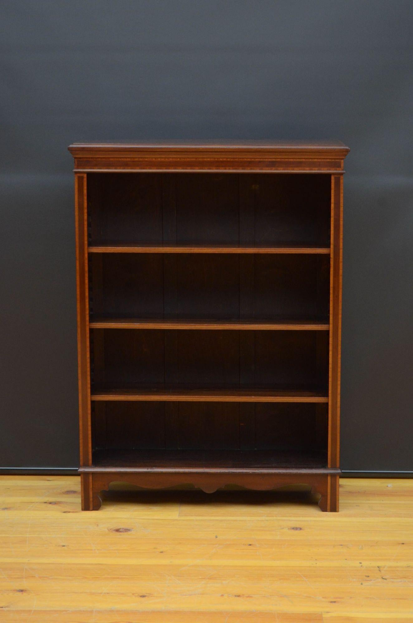 Edwardian Mahogany and Inlaid Open Bookcase In Good Condition In Whaley Bridge, GB