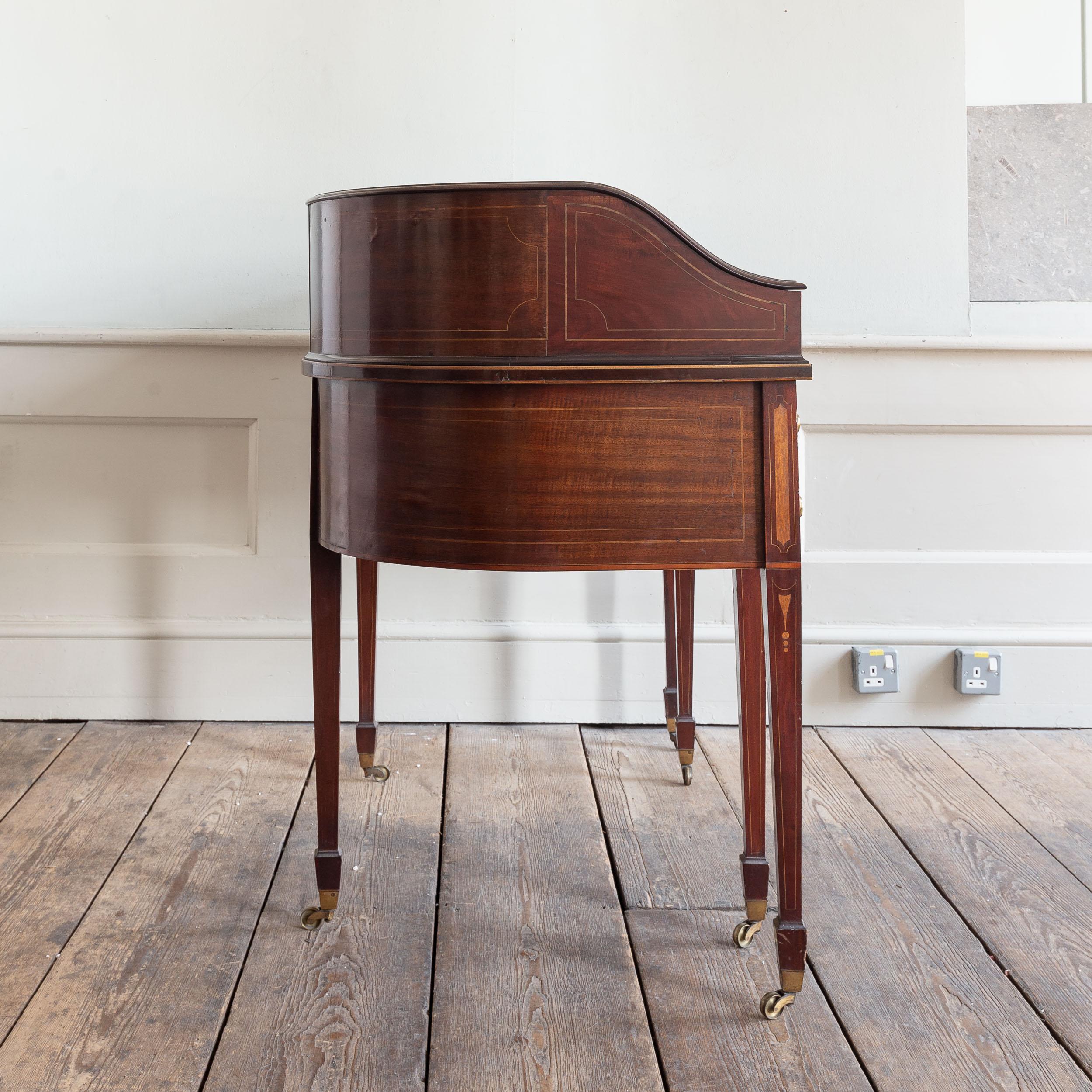 Carlton House-Schreibtisch aus edwardianischem Mahagoni und Seidenholz im Angebot 2