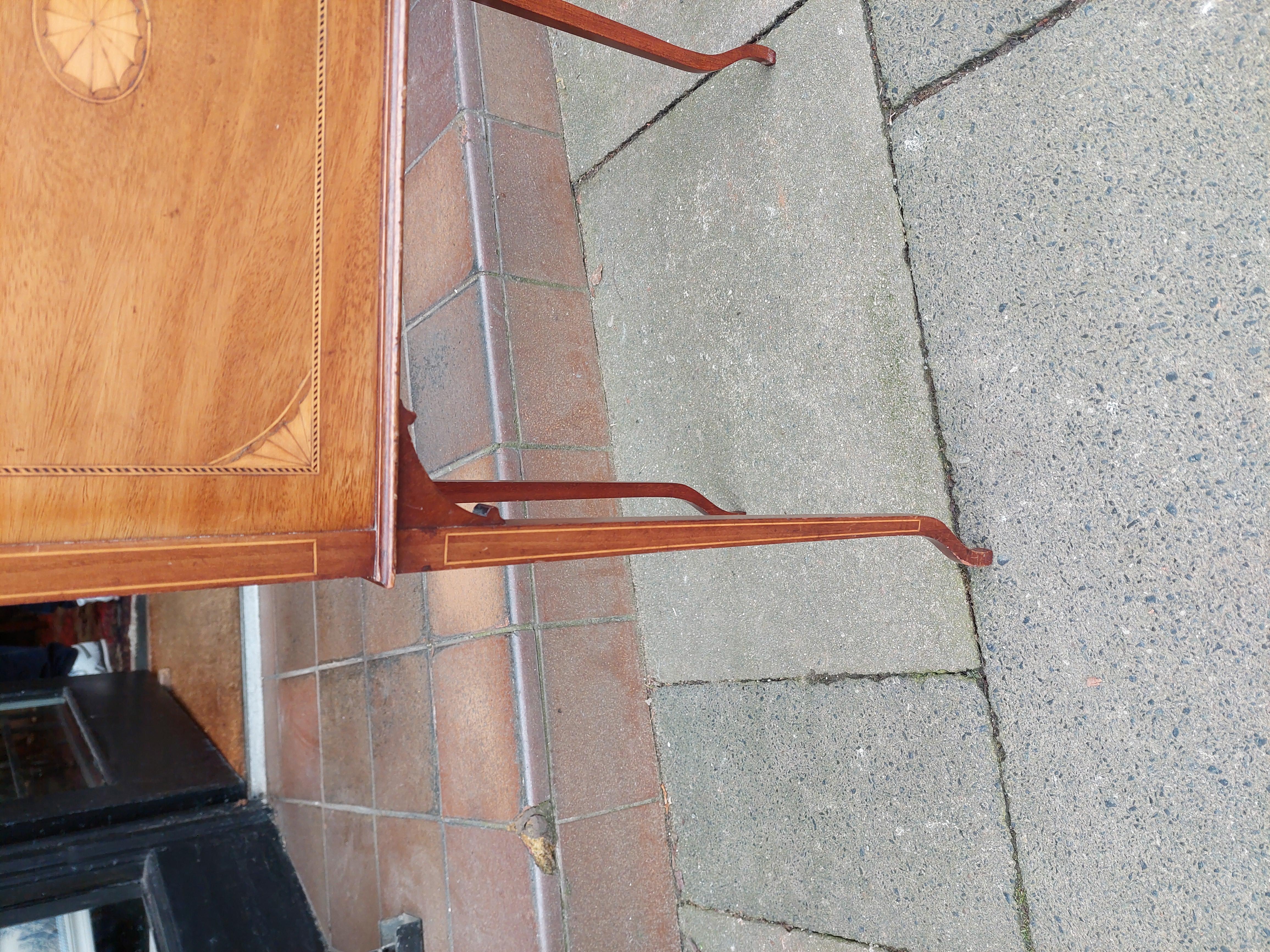 Edwardian Mahogany and Shell Inlaid Work Table In Good Condition For Sale In Altrincham, GB