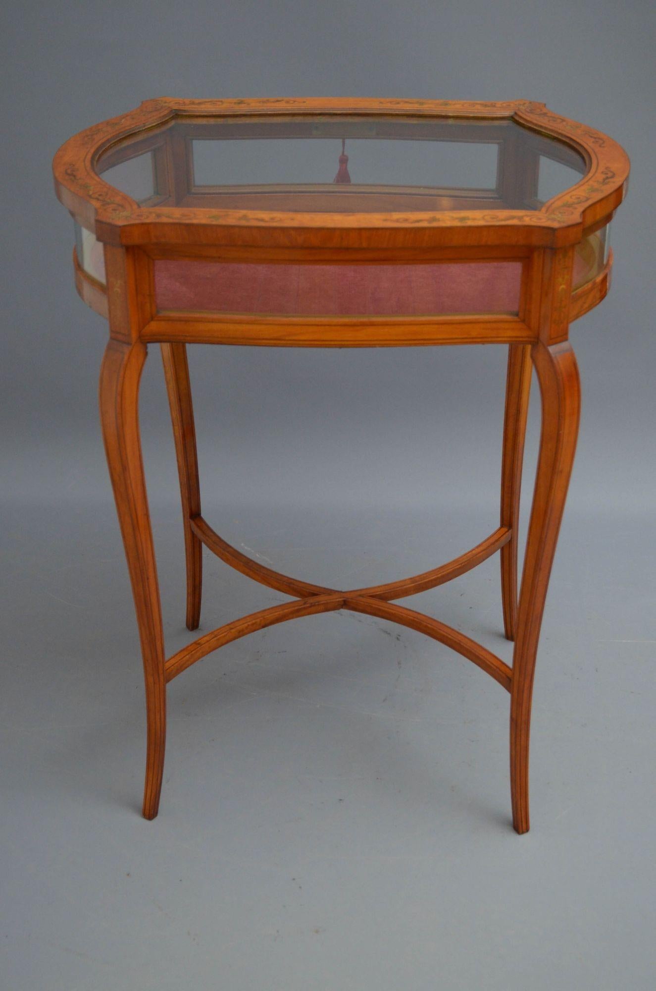 Edwardian Mahogany Bijouterie Table Display Table For Sale 8