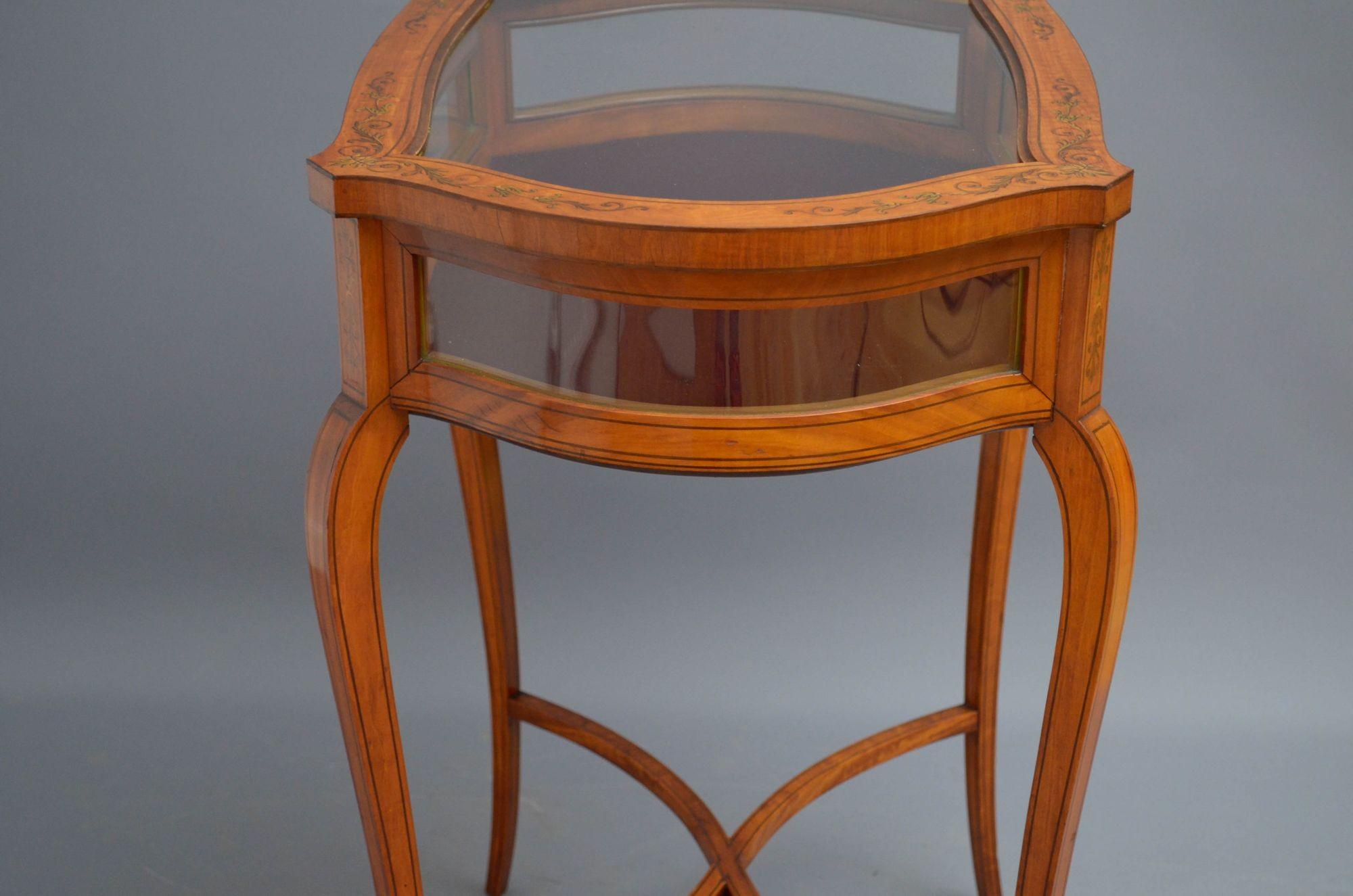 Edwardian Mahogany Bijouterie Table Display Table For Sale 10
