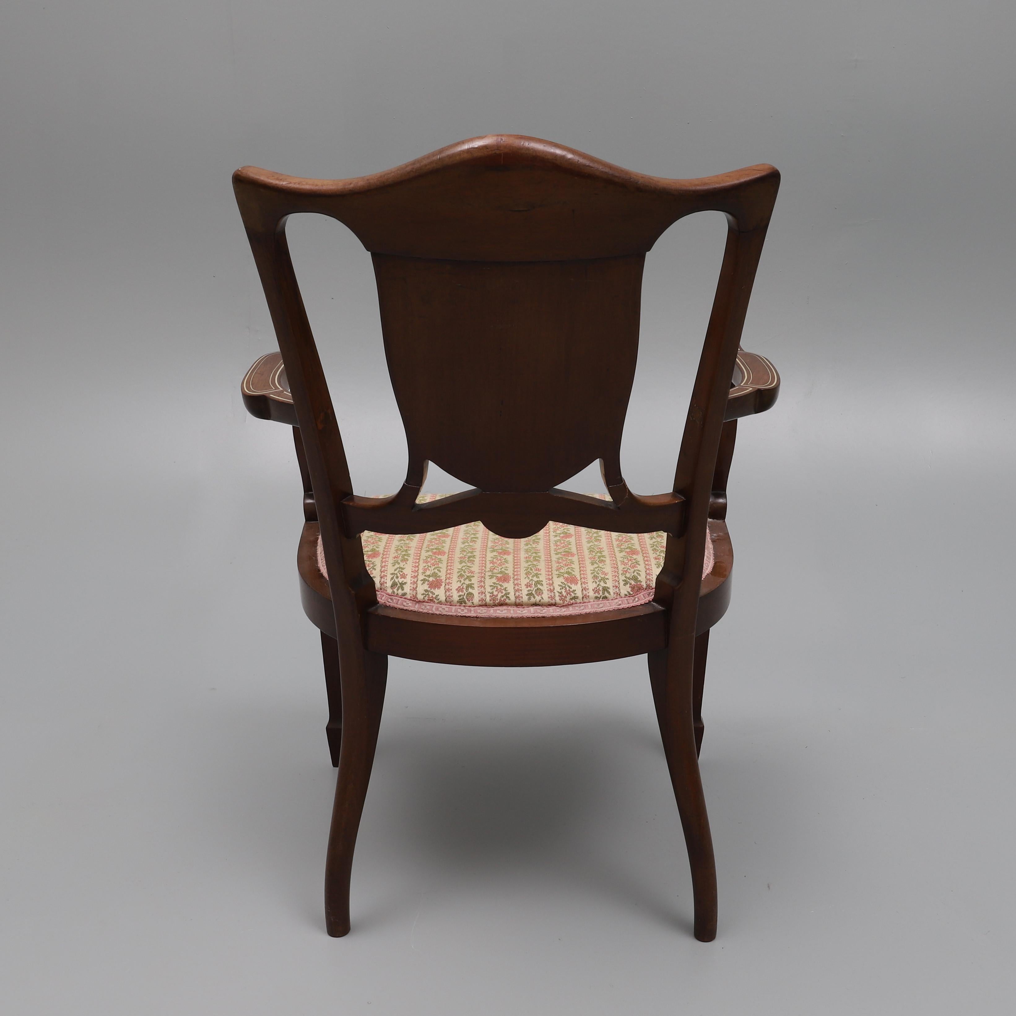 Early 20th Century Edwardian Mahogany Boxwood Bone Inlaid and Strund Open Salon Armchair For Sale