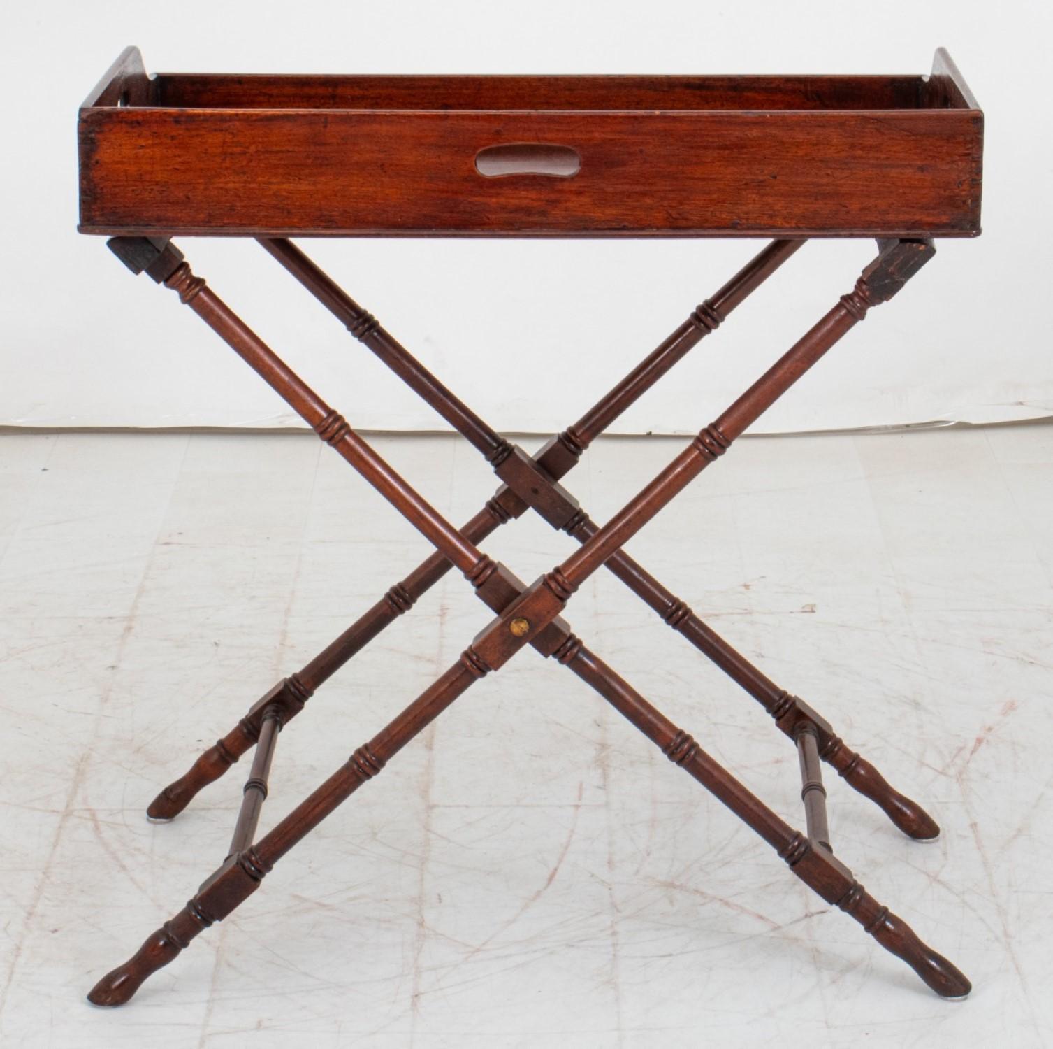 Edwardian Mahogany Butler Tray on Stand, ca. 1910 In Good Condition For Sale In New York, NY