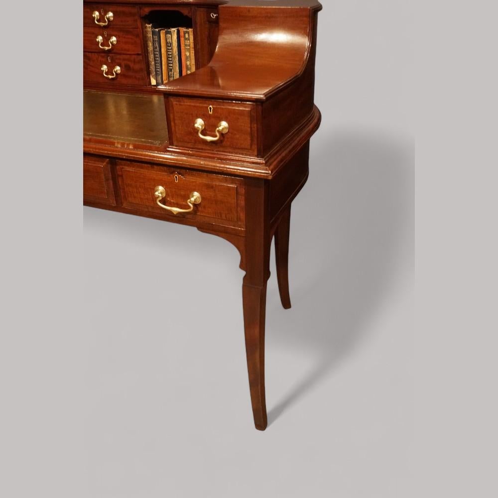 Georgian Edwardian mahogany Carlton House desk For Sale