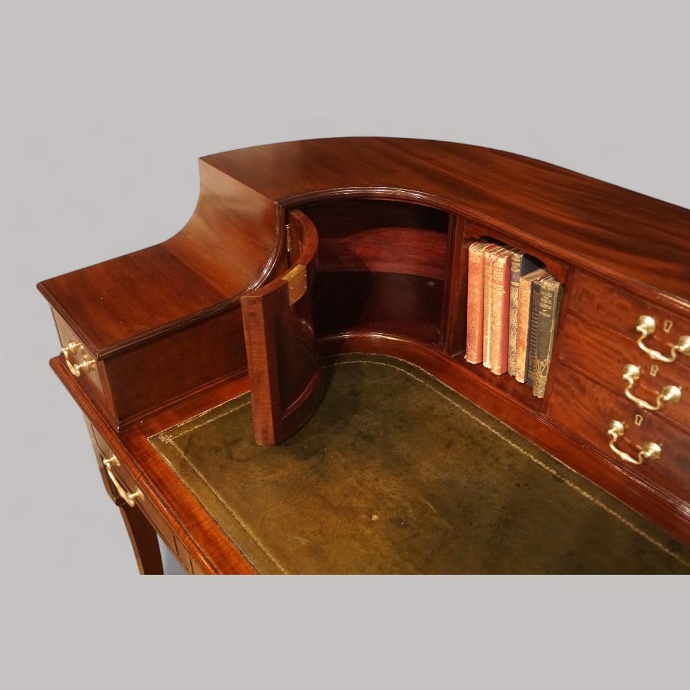 English Edwardian mahogany Carlton House desk For Sale