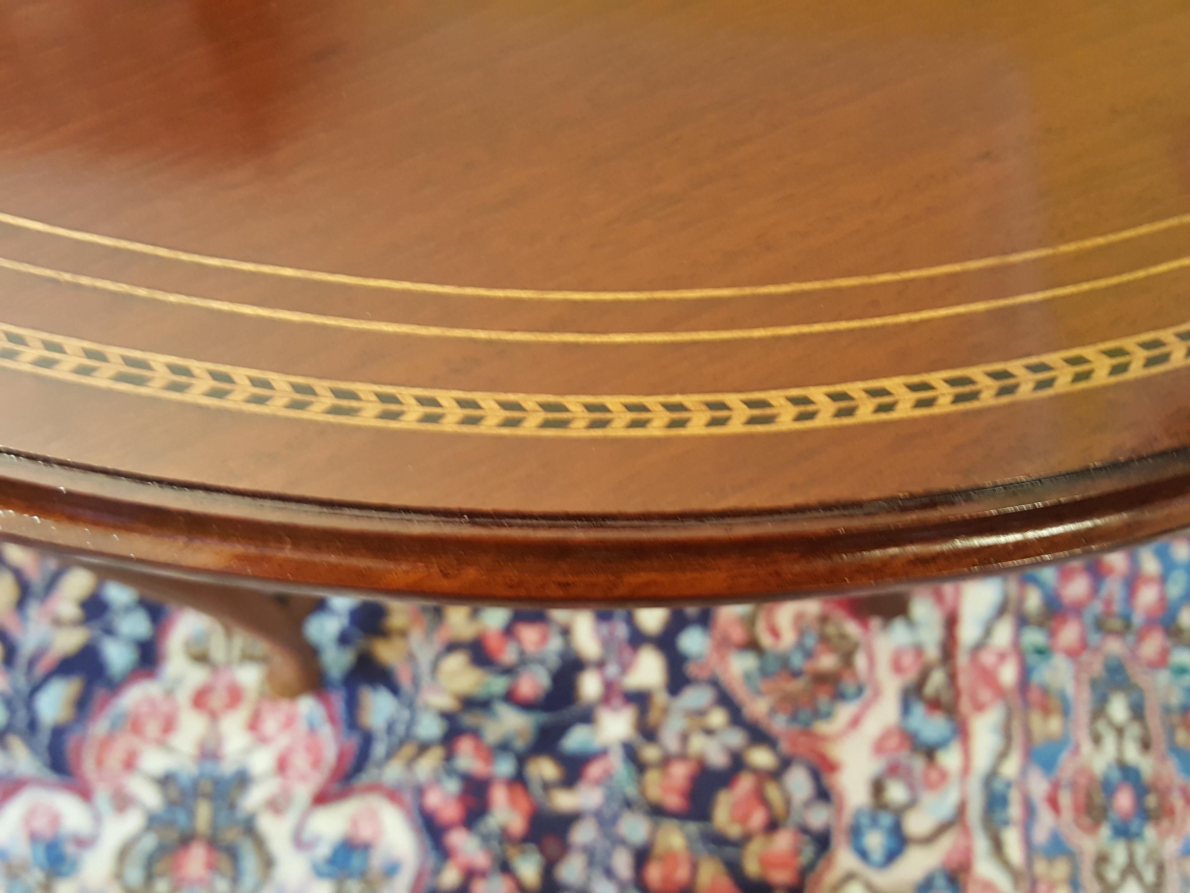 European Edwardian Mahogany Centre Table For Sale