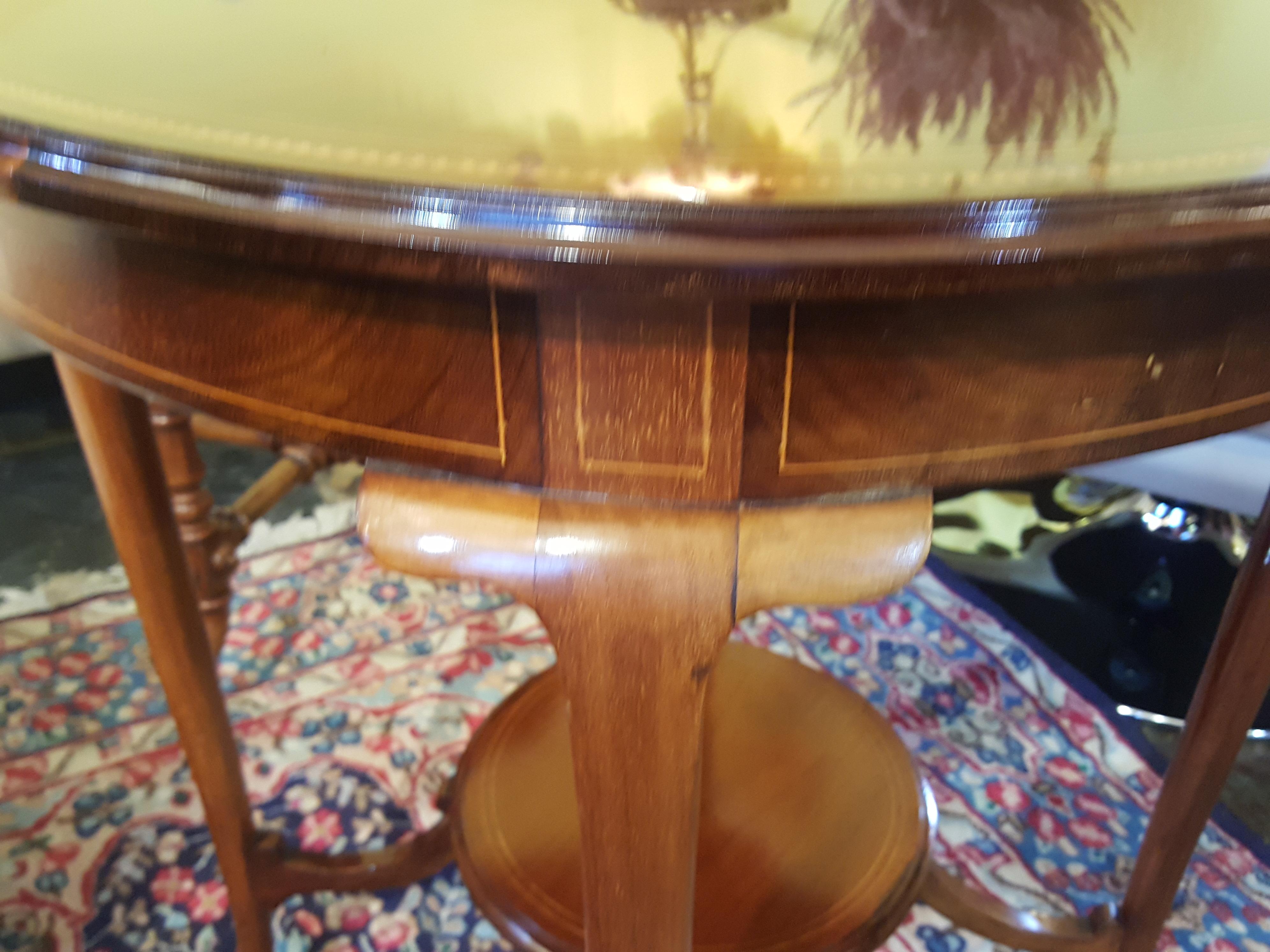 Edwardian Mahogany Centre Table For Sale 1