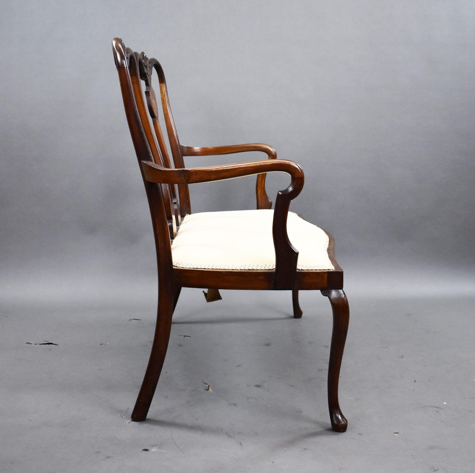 Edwardian Mahogany Chair Back Settee Inglés en venta