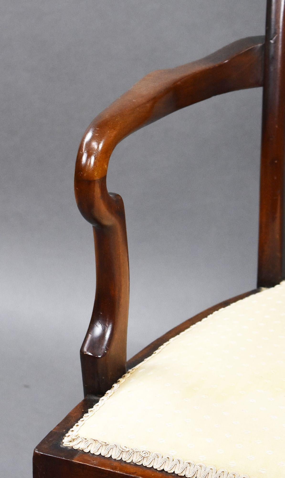 Edwardian Mahogany Chair Back Settee en venta 2