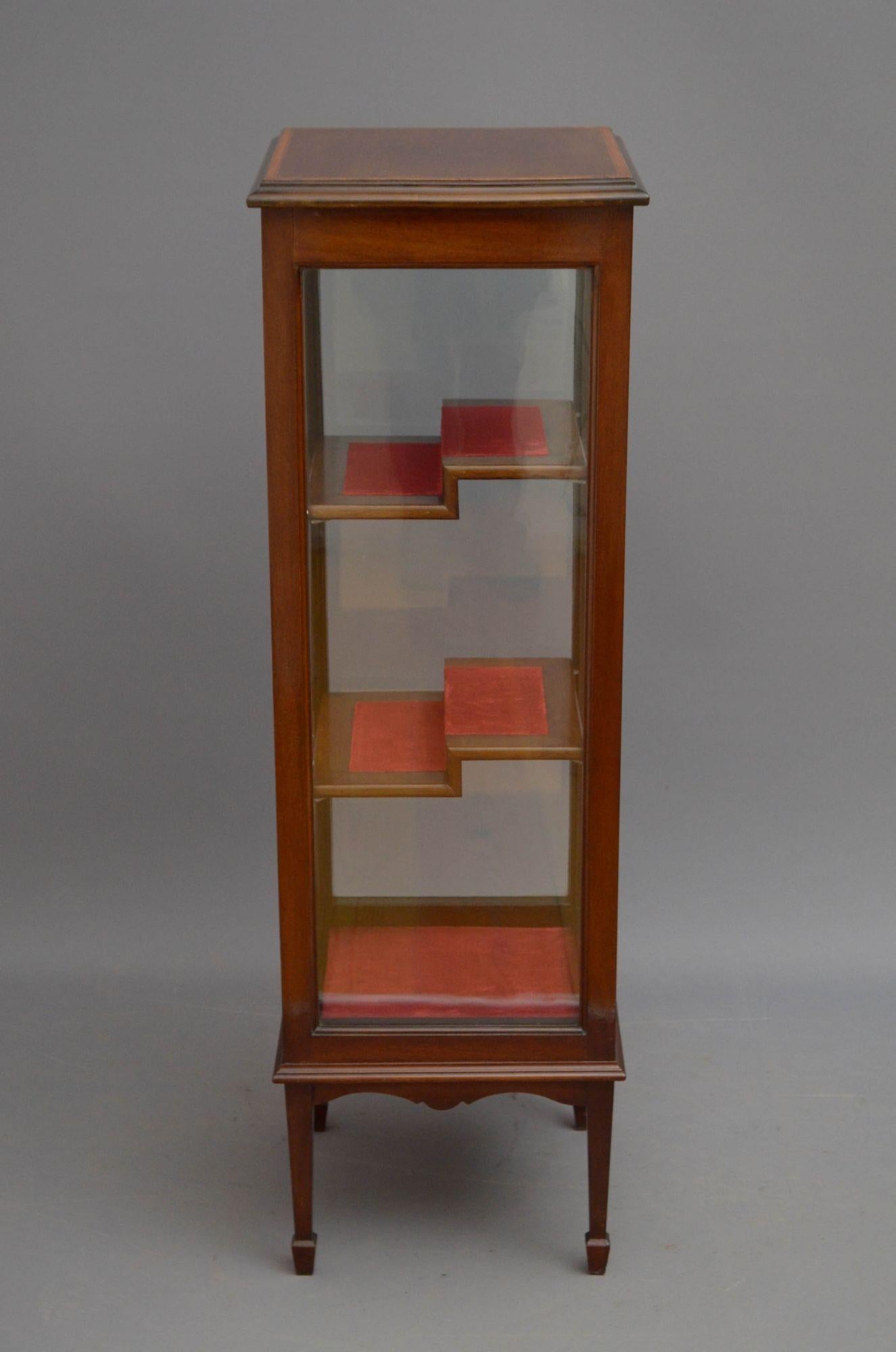 R033 Edwardian mahogany display cabinet of square form, having figured mahogany top with satinwood crossbanded edge above three glazed sides and glass door fitted with original working lock and a key and enclosing newly relined interior with stepped
