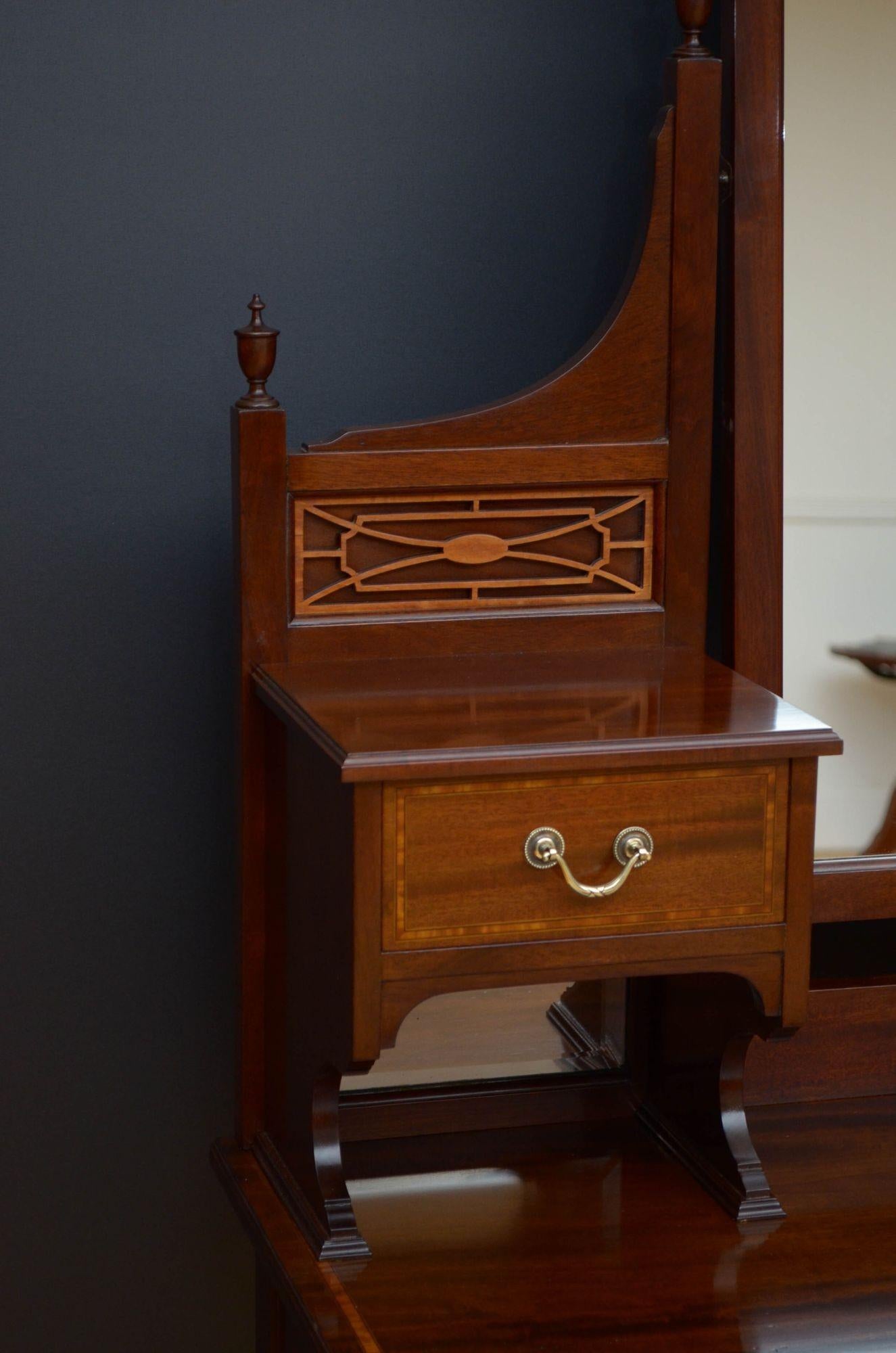 Edwardian Mahogany Dressing Table by Maple & Co For Sale 6