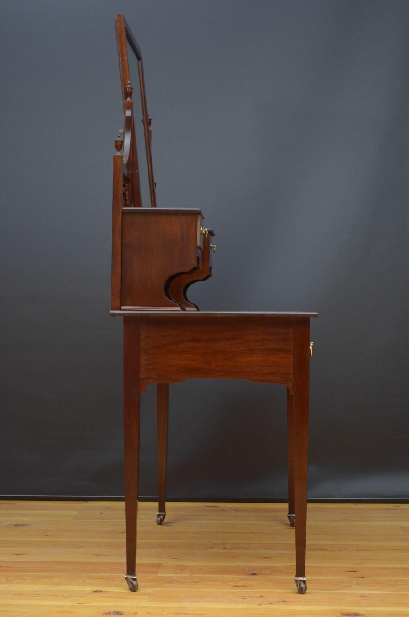 Edwardian Mahogany Dressing Table by Maple & Co For Sale 10