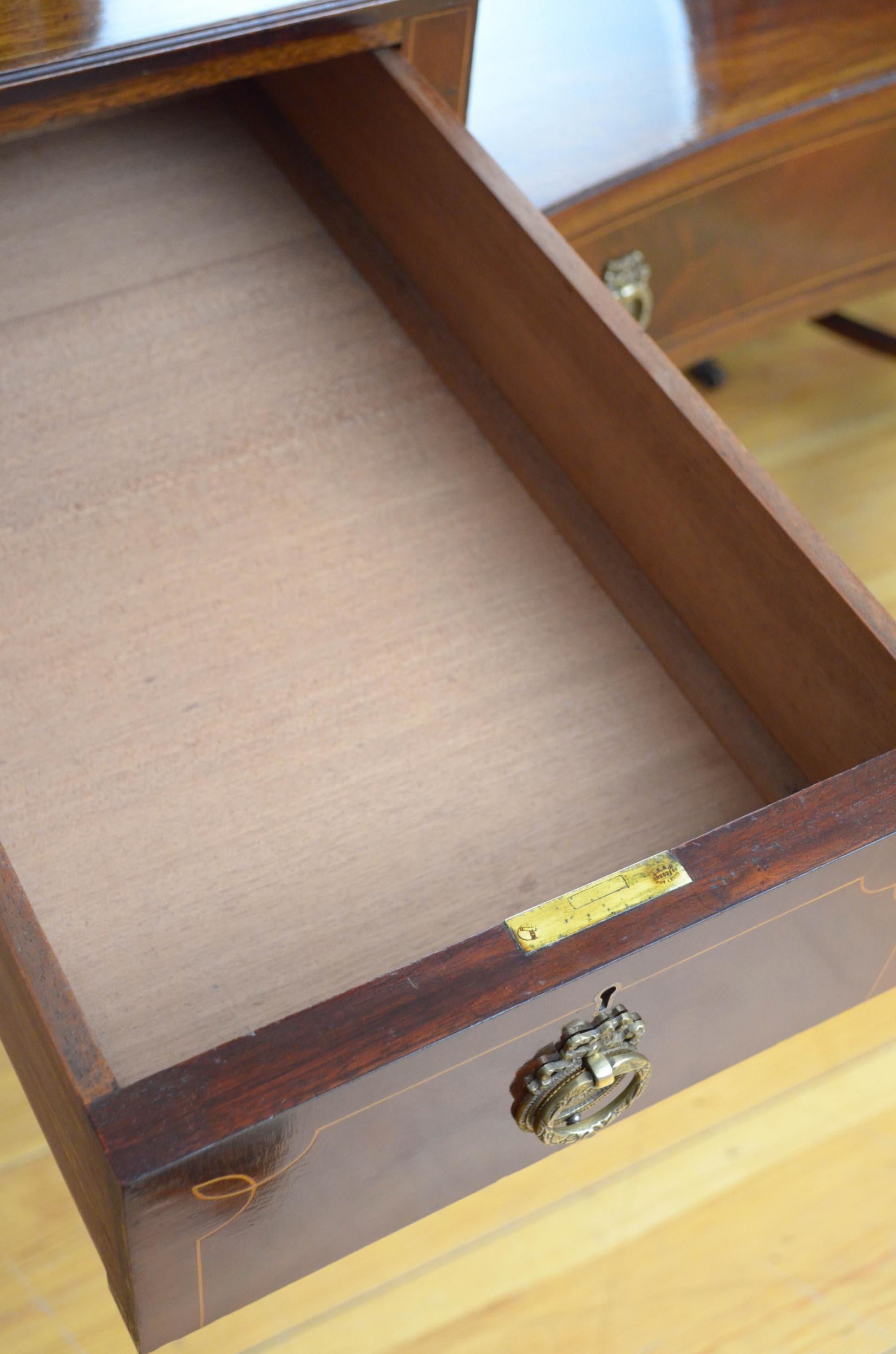 Edwardian Mahogany Dressing Table 11