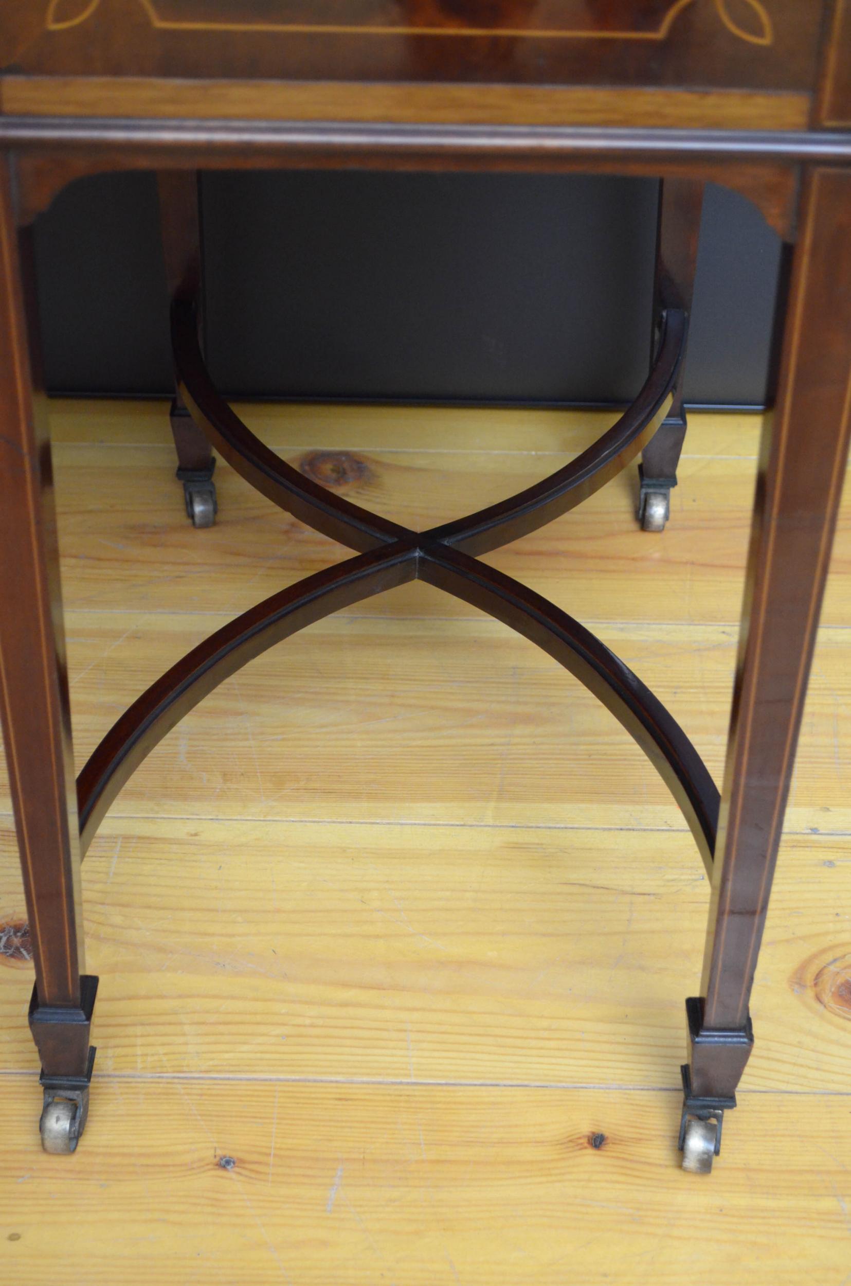 Edwardian Mahogany Dressing Table 13