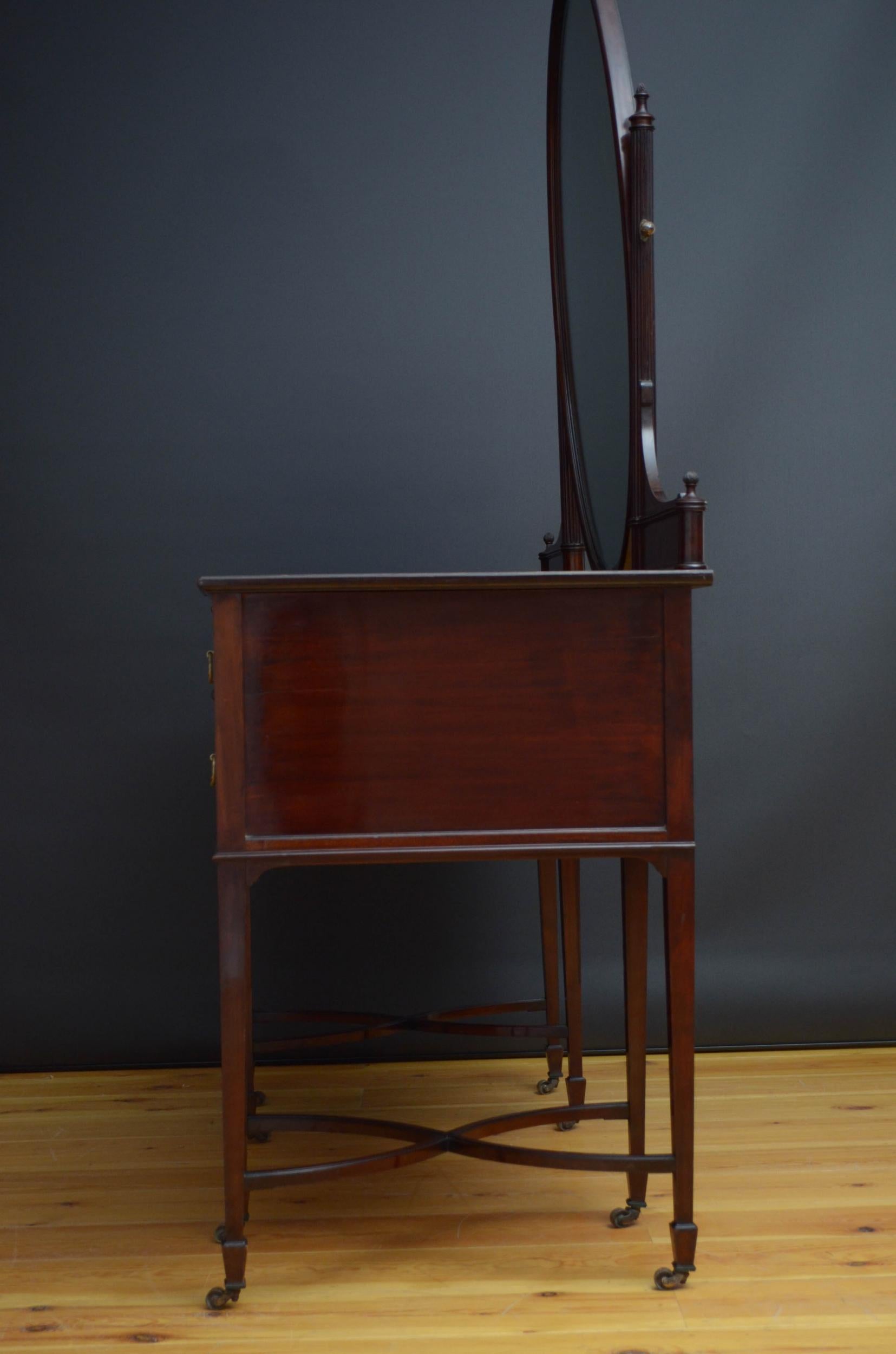 Edwardian Mahogany Dressing Table 14