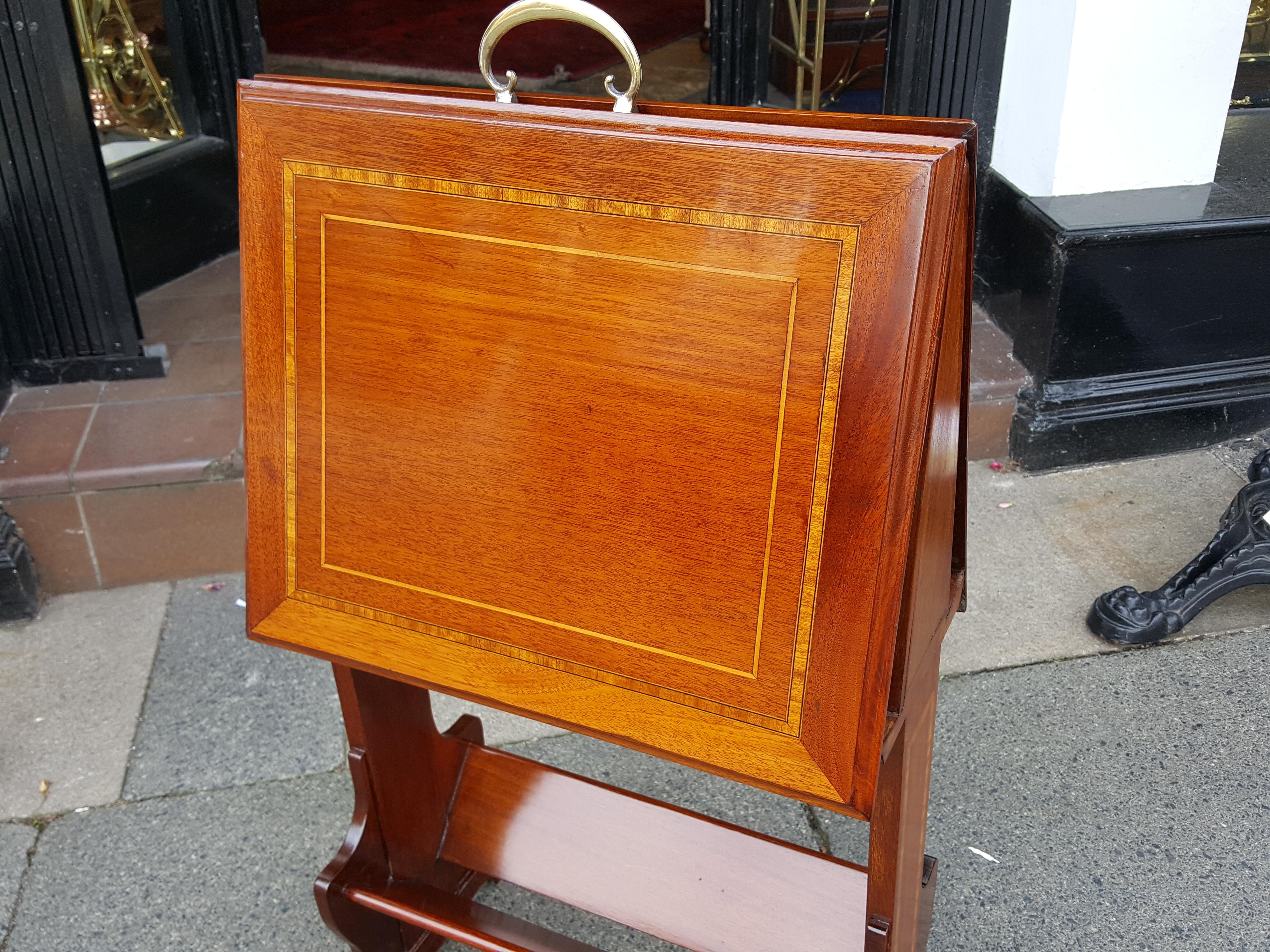 Edwardian Mahogany Folio Stand In Good Condition For Sale In Altrincham, Cheshire