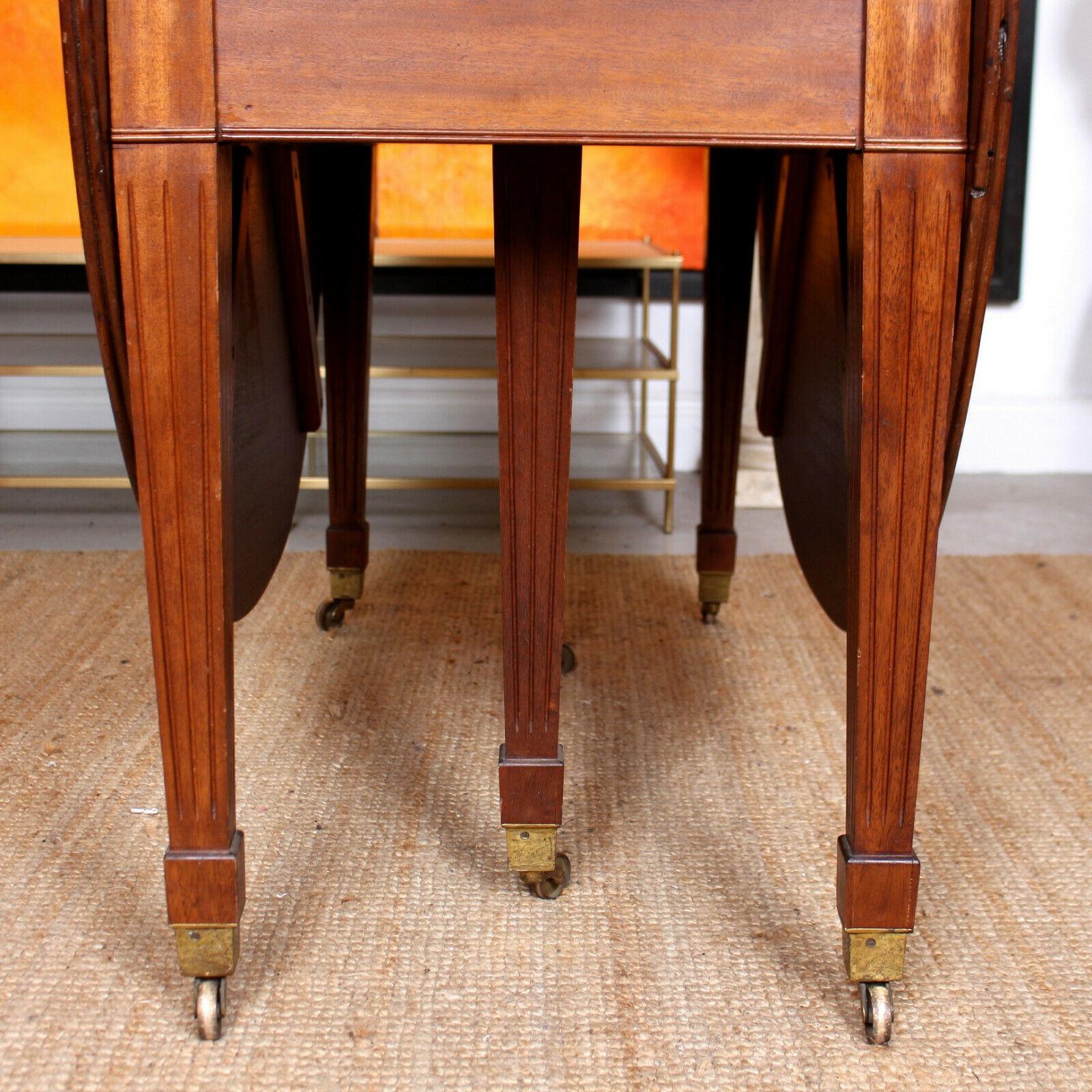 mahogany gate leg table