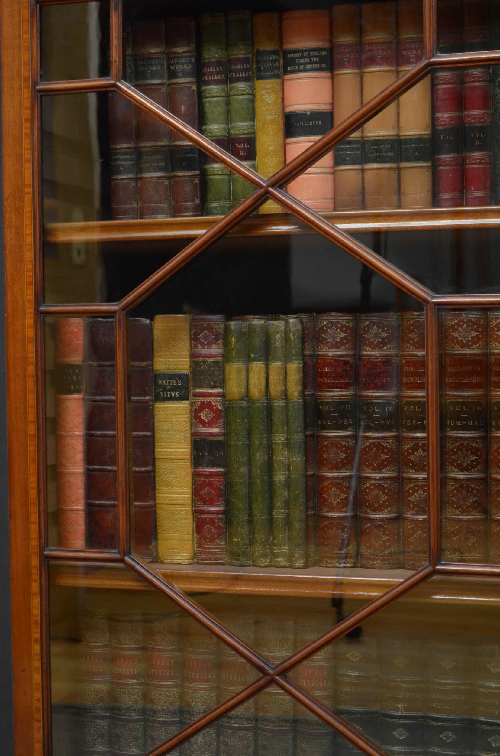 Edwardian Mahogany Glazed Bookcase 3