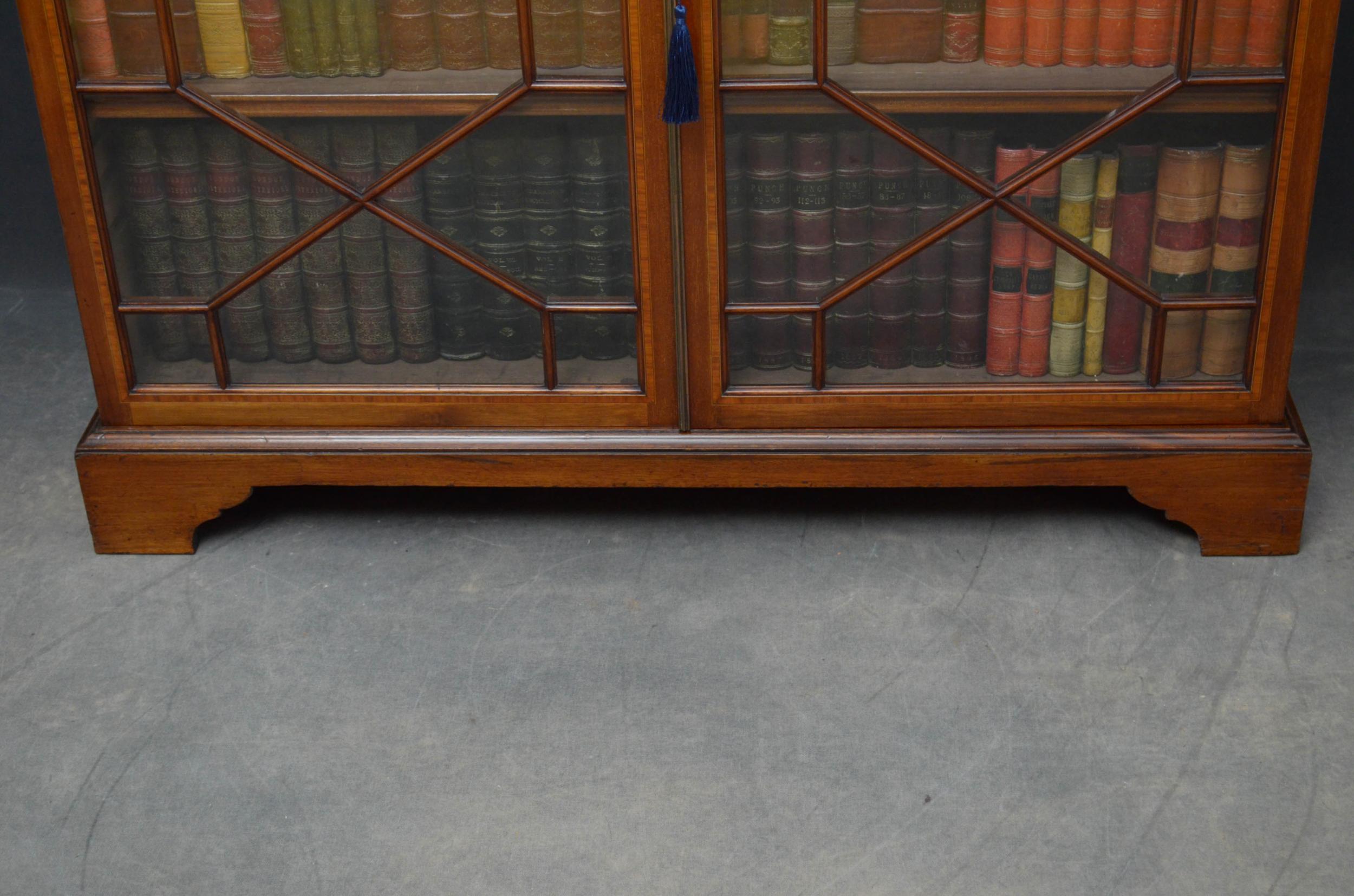 Edwardian Mahogany Glazed Bookcase 4