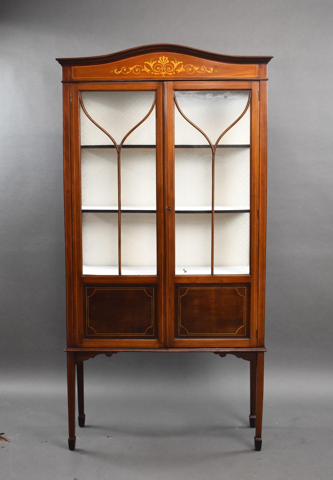 Elegant Edwardian Mahogany Inlaid Display Cabinet
Item Code: 1326A
A refined and elegant Edwardian mahogany display cabinet of slender proportions. Dating from circa 1910, this cabinet captures the lightness and symmetry typical of the Edwardian