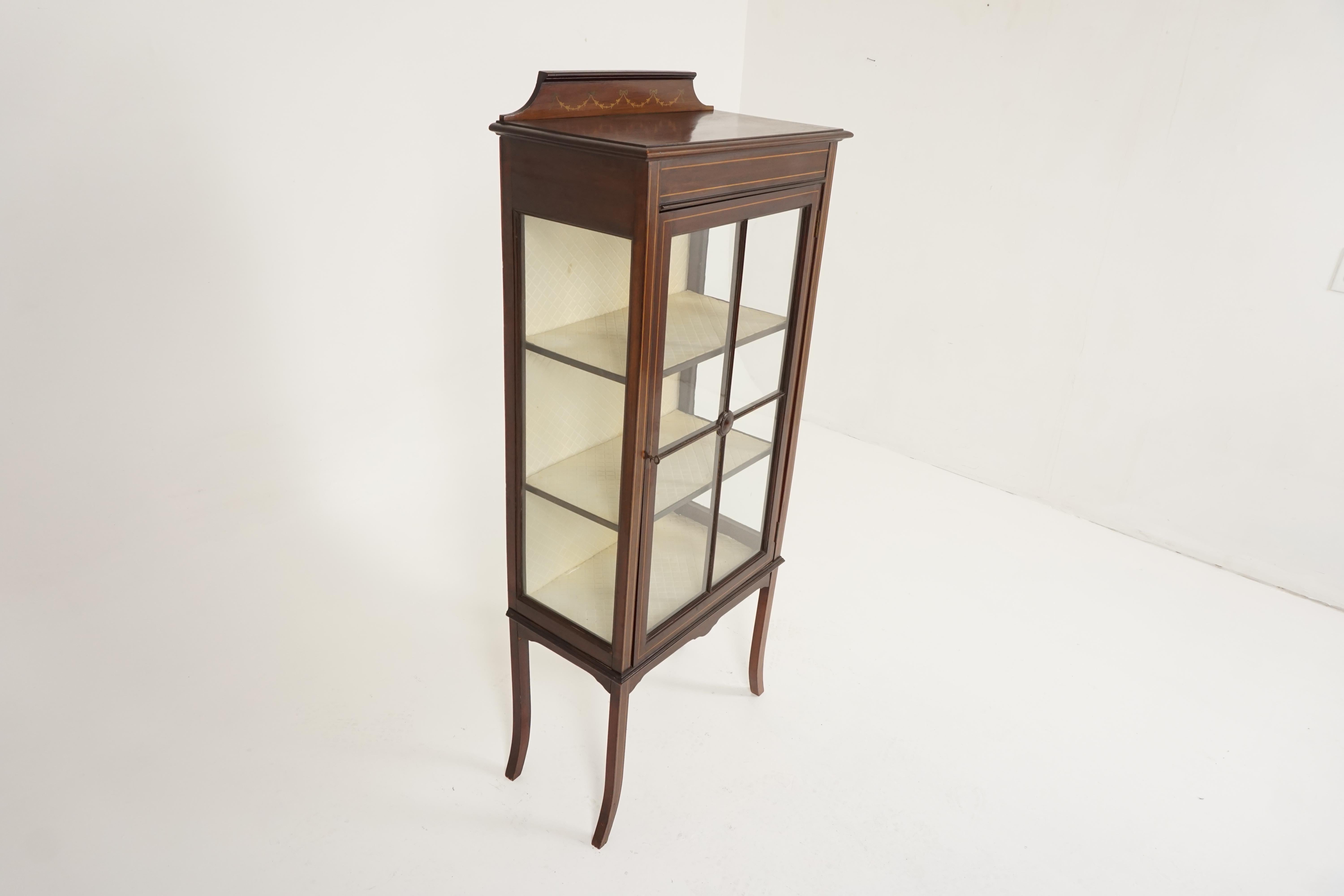 Edwardian Walnut Inlaid Display China Cabinet, Scotland 1910, H608 In Good Condition In Vancouver, BC