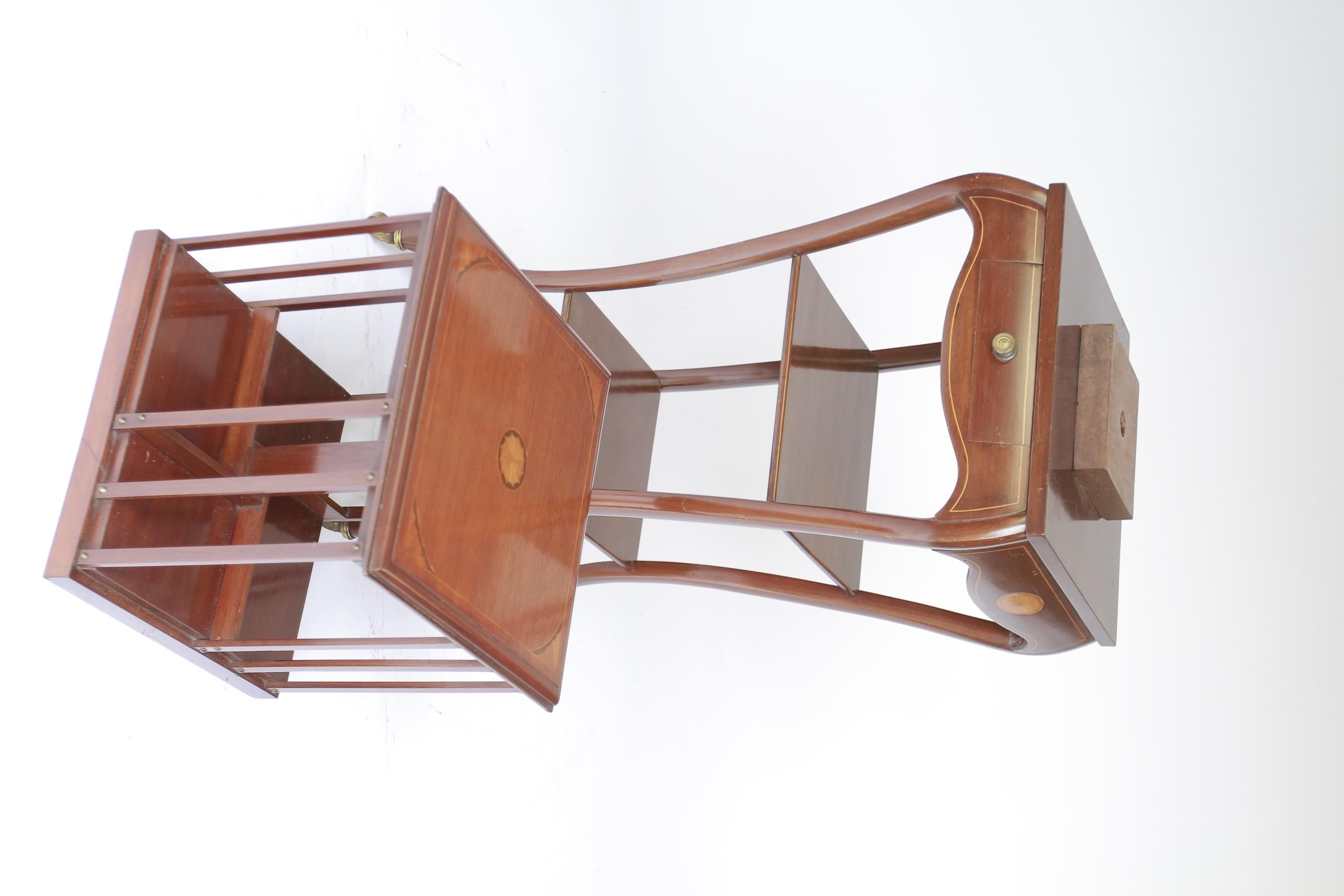 Early 20th Century Edwardian Mahogany inlaid Revolving bookcase on stand For Sale